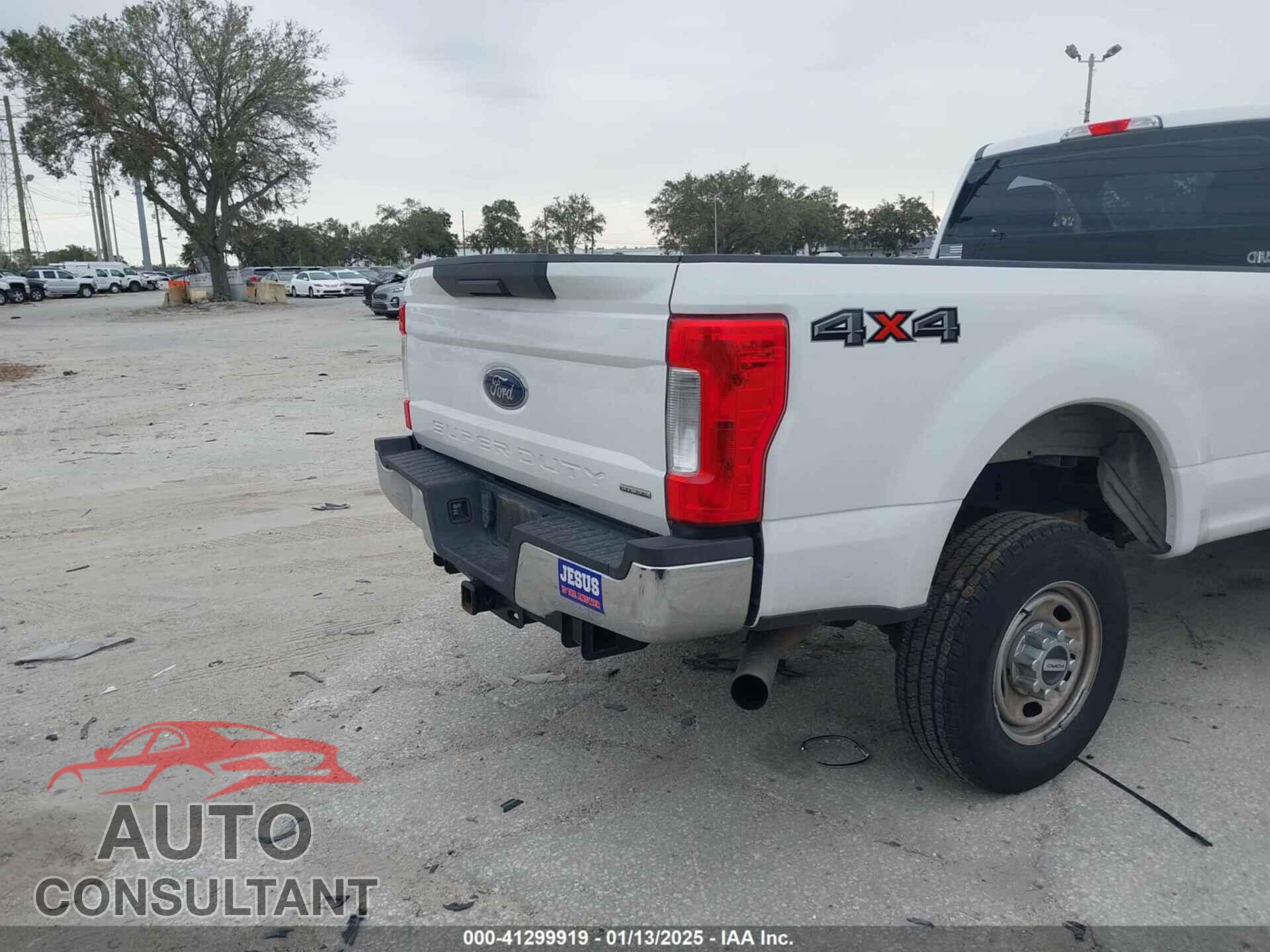 FORD F-250 2017 - 1FTBF2B69HEE78971
