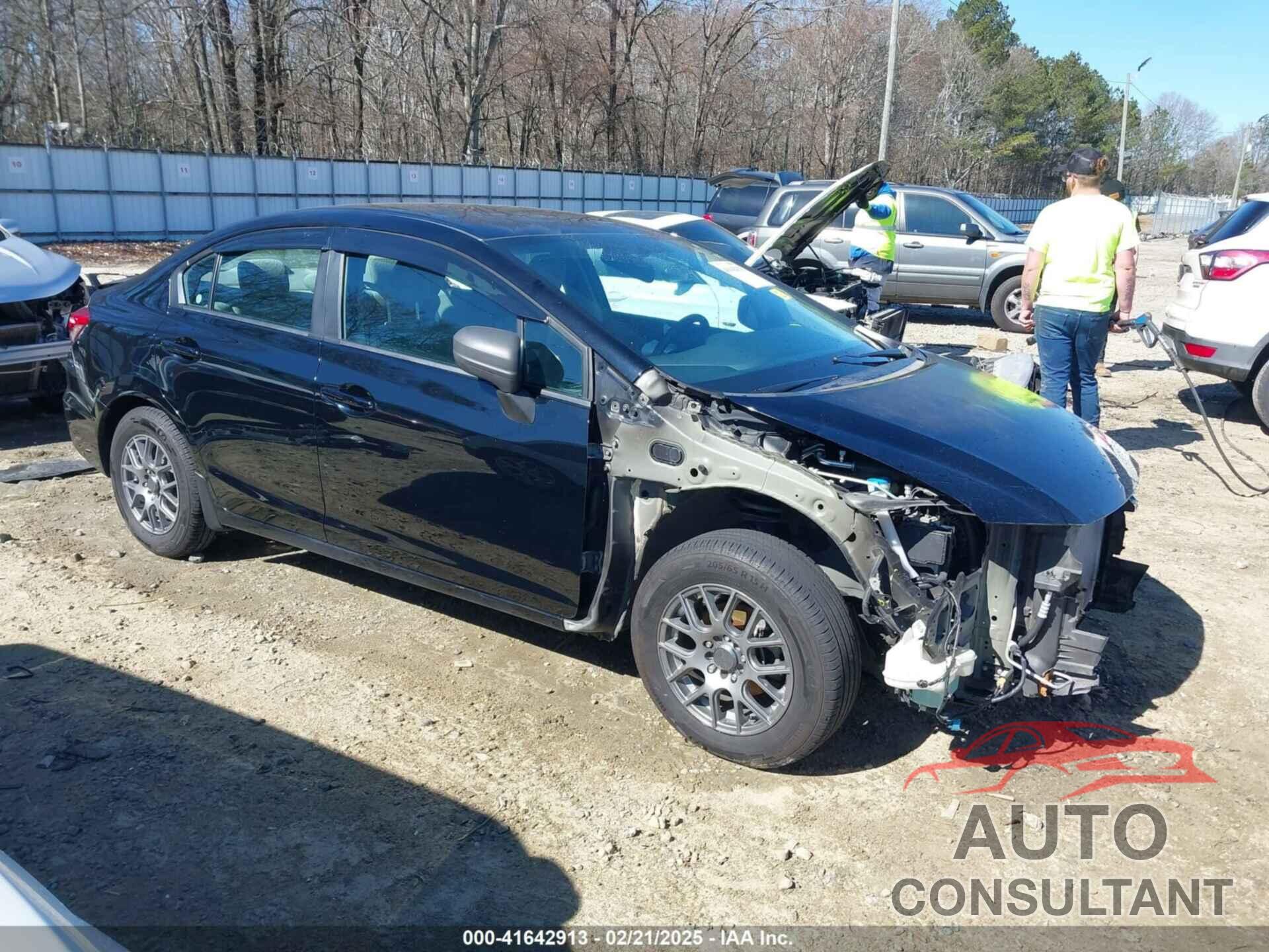 HONDA CIVIC 2015 - 19XFB2E57FE005765