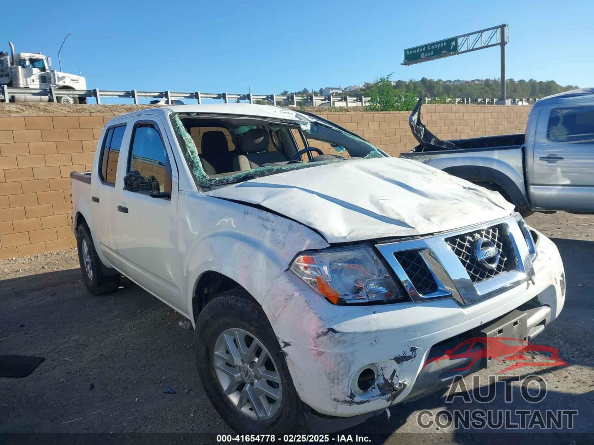 NISSAN FRONTIER 2019 - 1N6AD0ER6KN743216