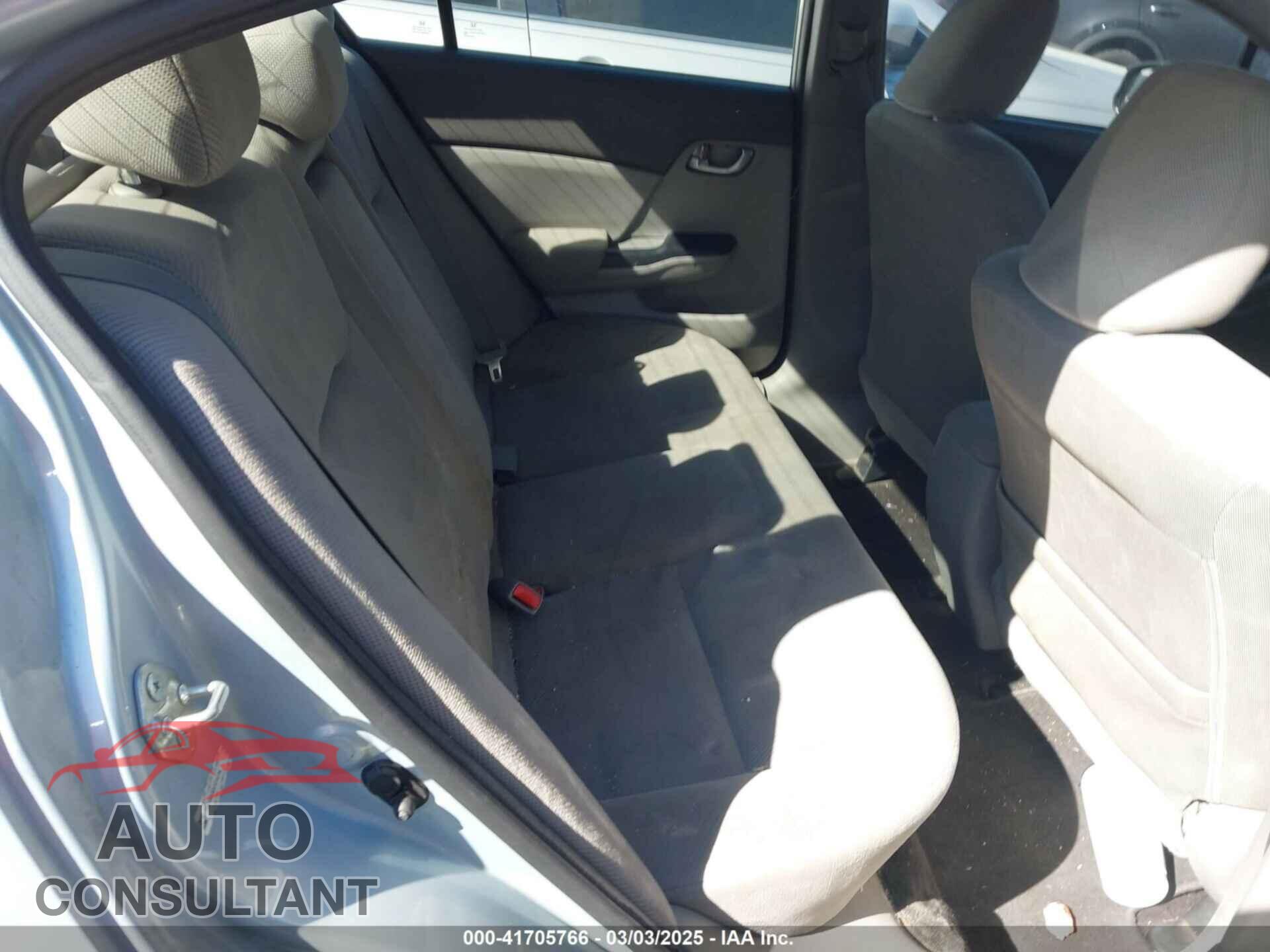 HONDA CIVIC 2012 - 19XFB2F82CE010764