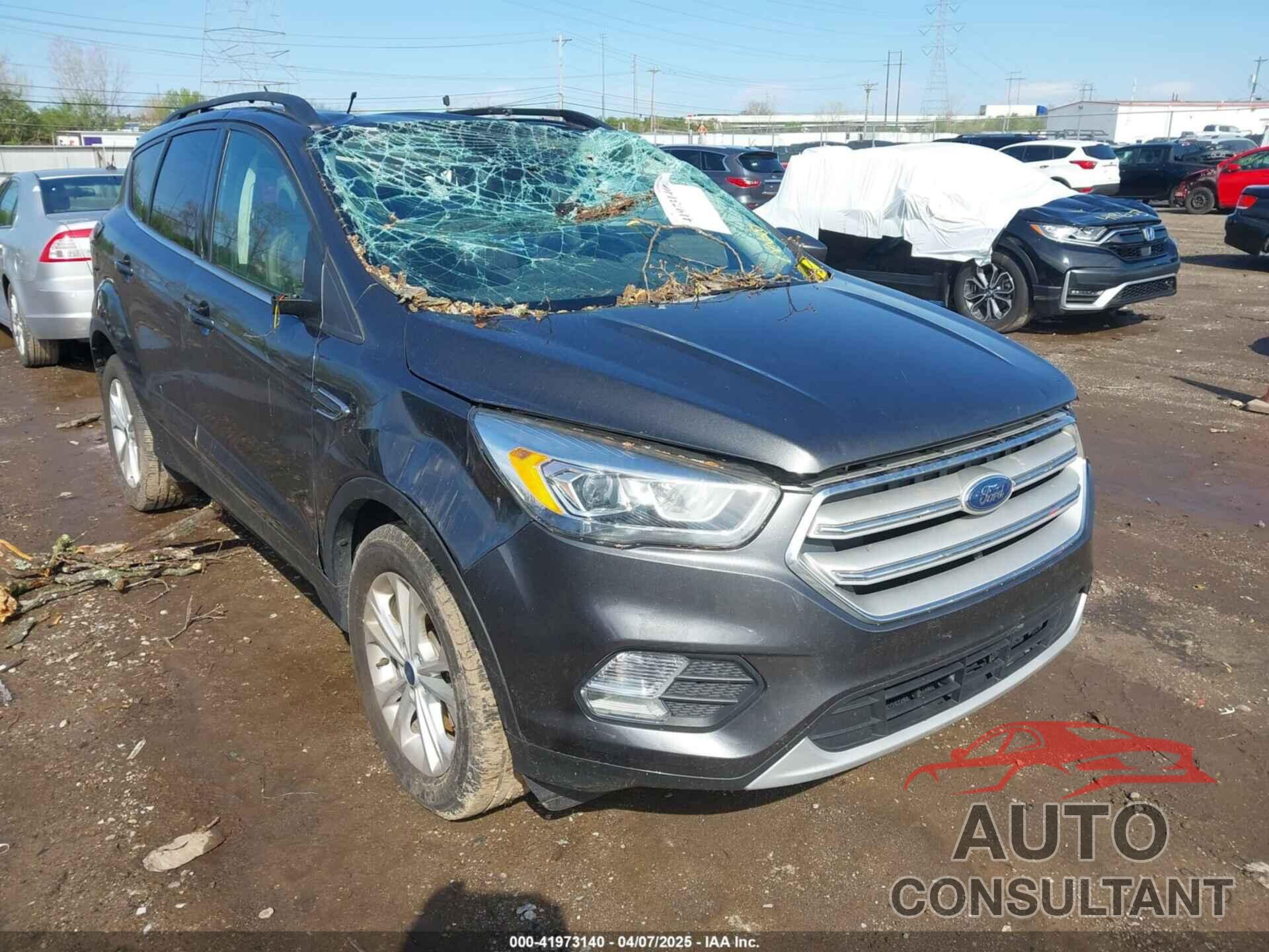 FORD ESCAPE 2018 - 1FMCU9HD6JUA95747