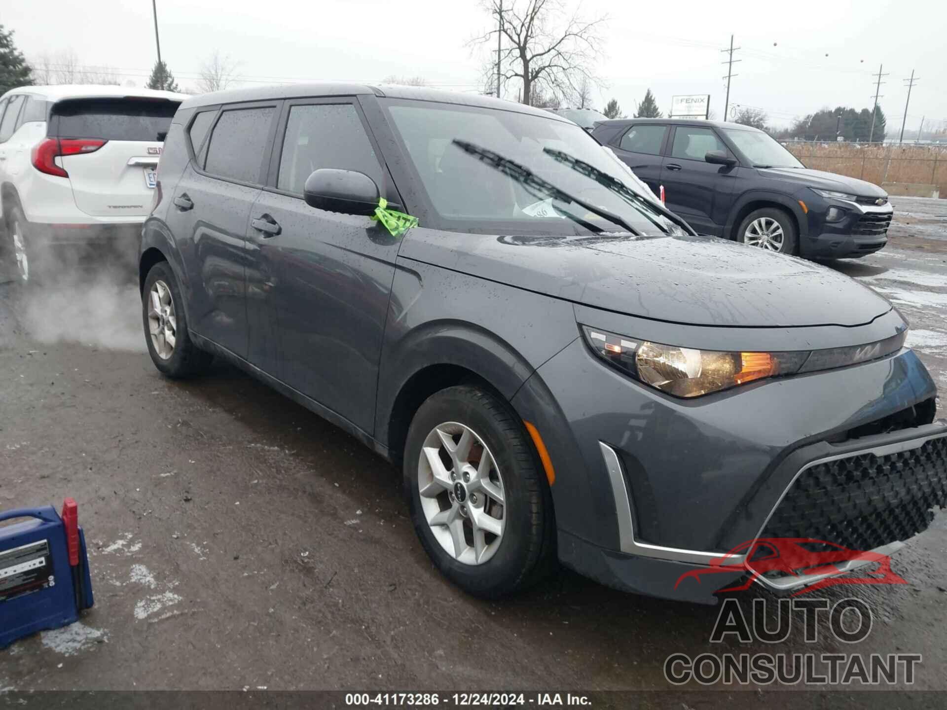 KIA SOUL 2023 - KNDJ23AU8P7877273