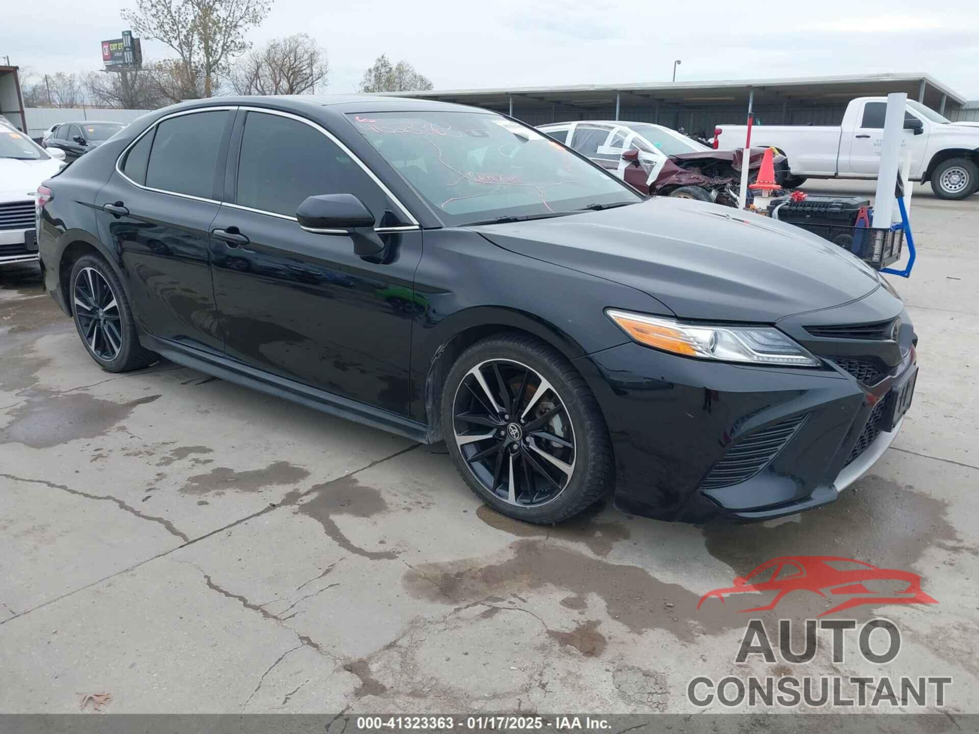 TOYOTA CAMRY 2020 - 4T1KZ1AK7LU040671