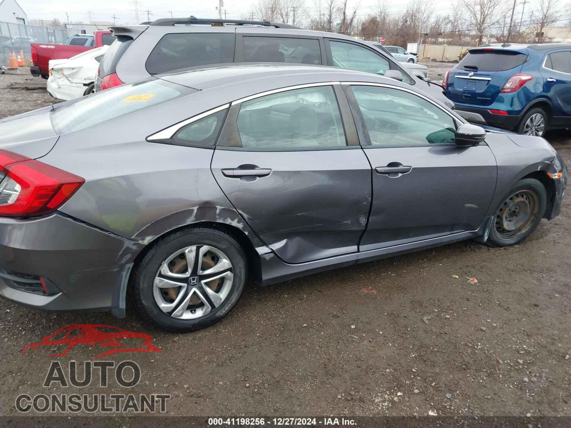 HONDA CIVIC 2017 - 19XFC2F56HE028453