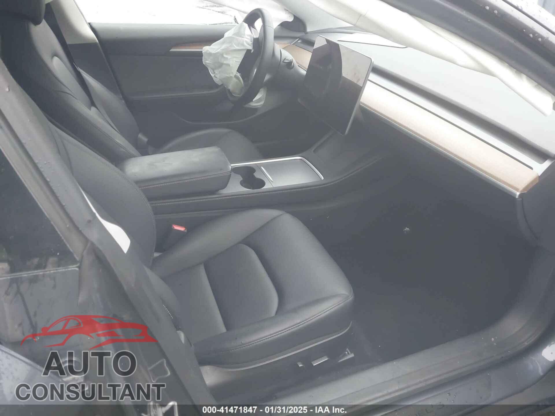 TESLA MODEL 3 2023 - 5YJ3E1EA4PF489617