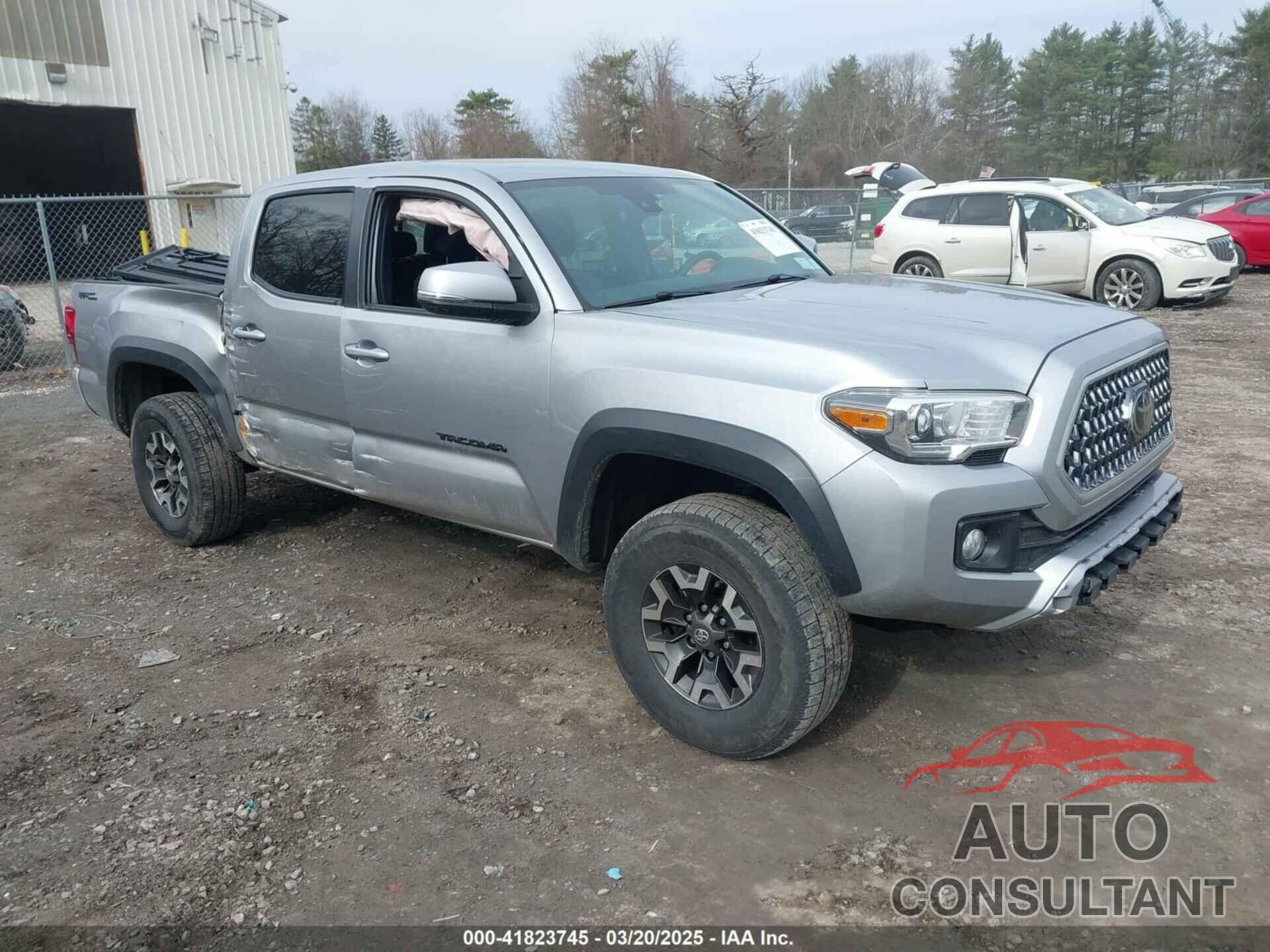 TOYOTA TACOMA 2019 - 5TFCZ5AN8KX168893