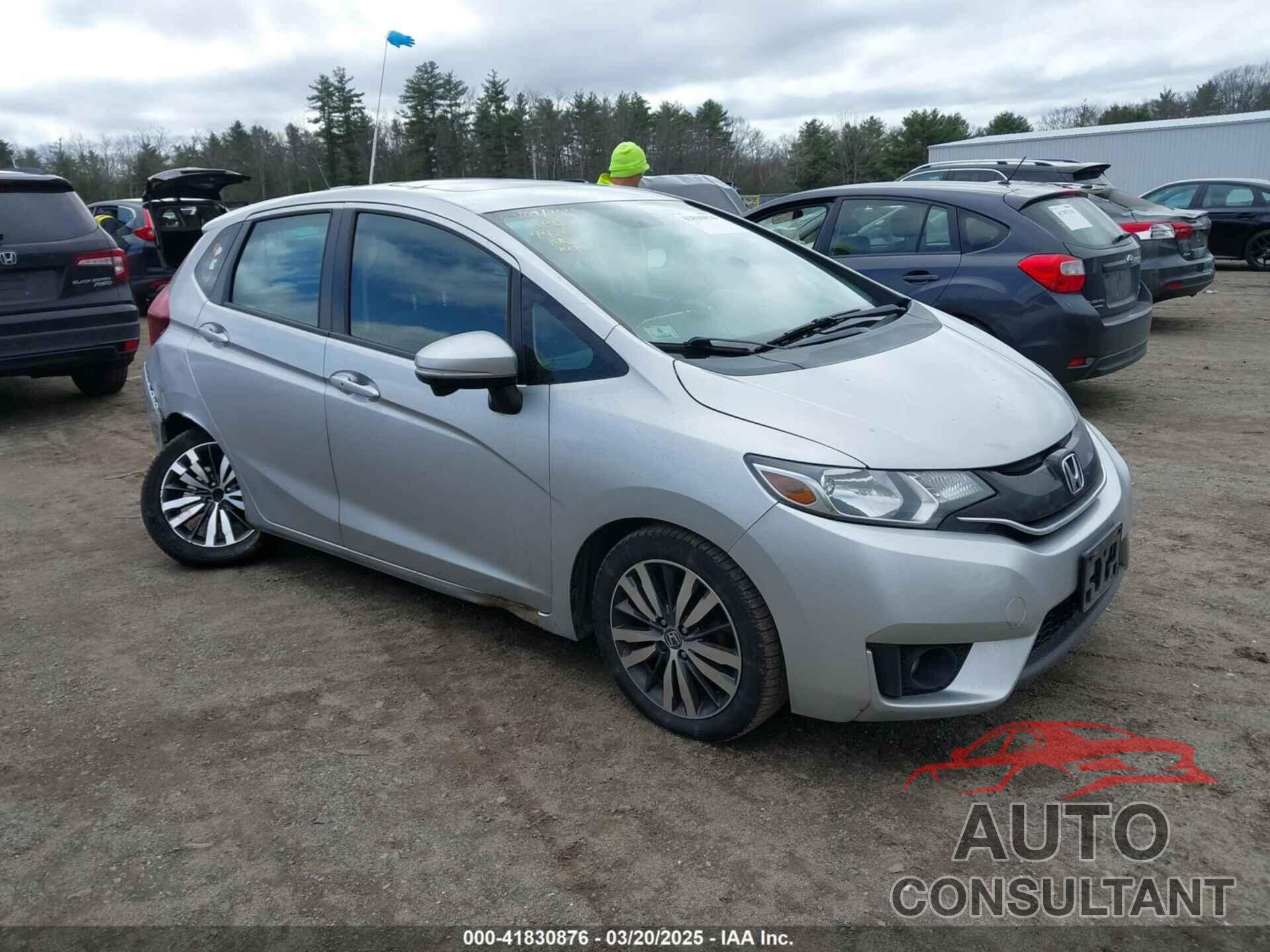 HONDA FIT 2015 - 3HGGK5H82FM704420