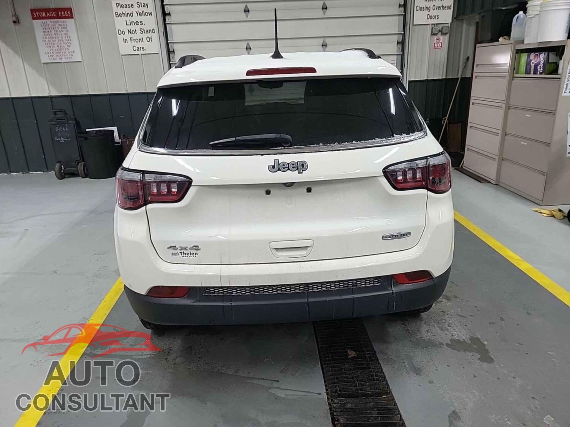 JEEP COMPASS 2020 - 3C4NJDBB8LT202987