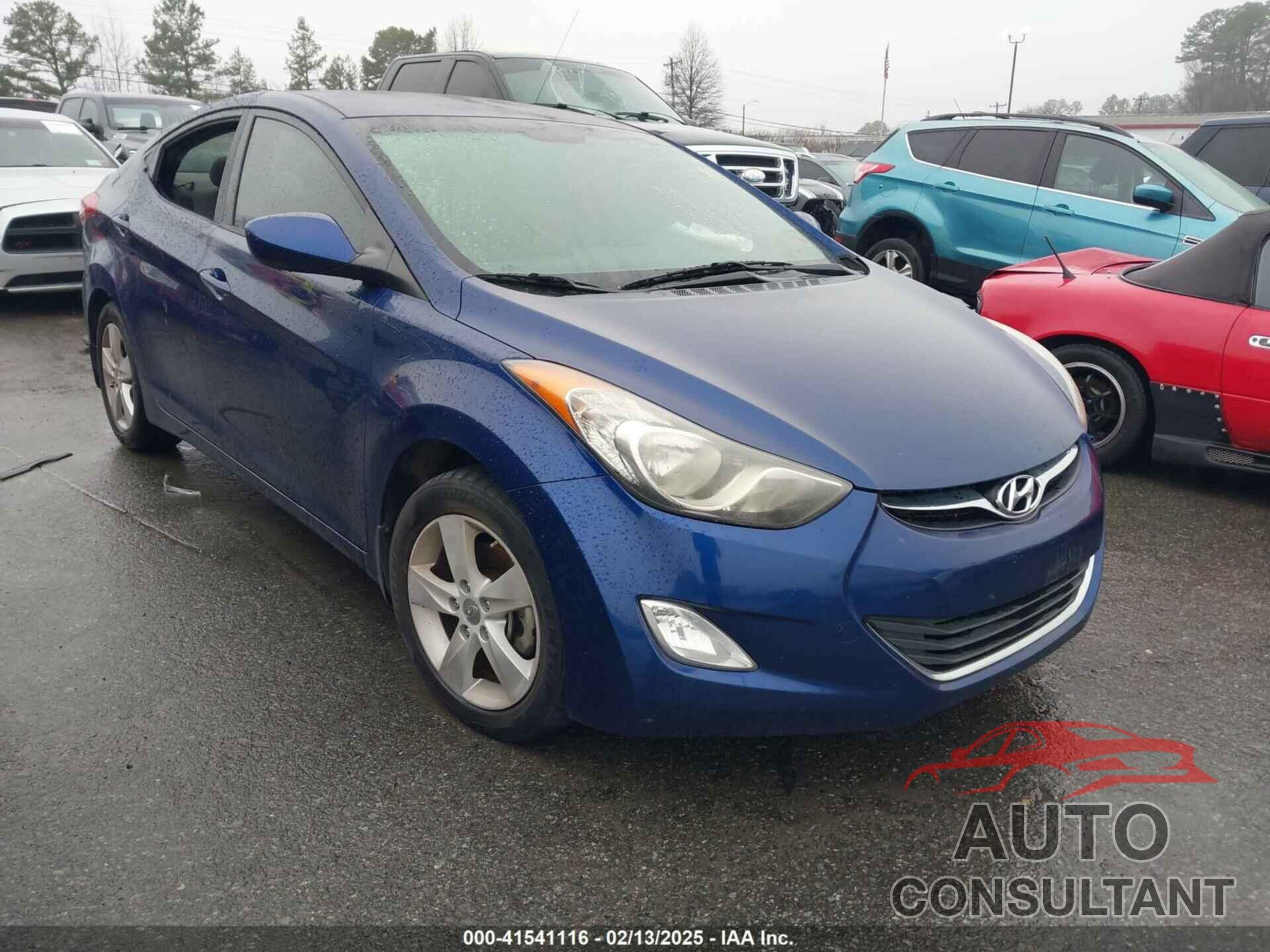 HYUNDAI ELANTRA 2013 - KMHDH4AE0DU835215