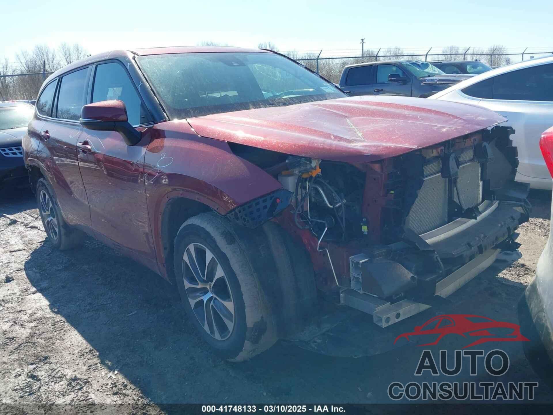 TOYOTA HIGHLANDER 2021 - 5TDHZRBH0MS114776