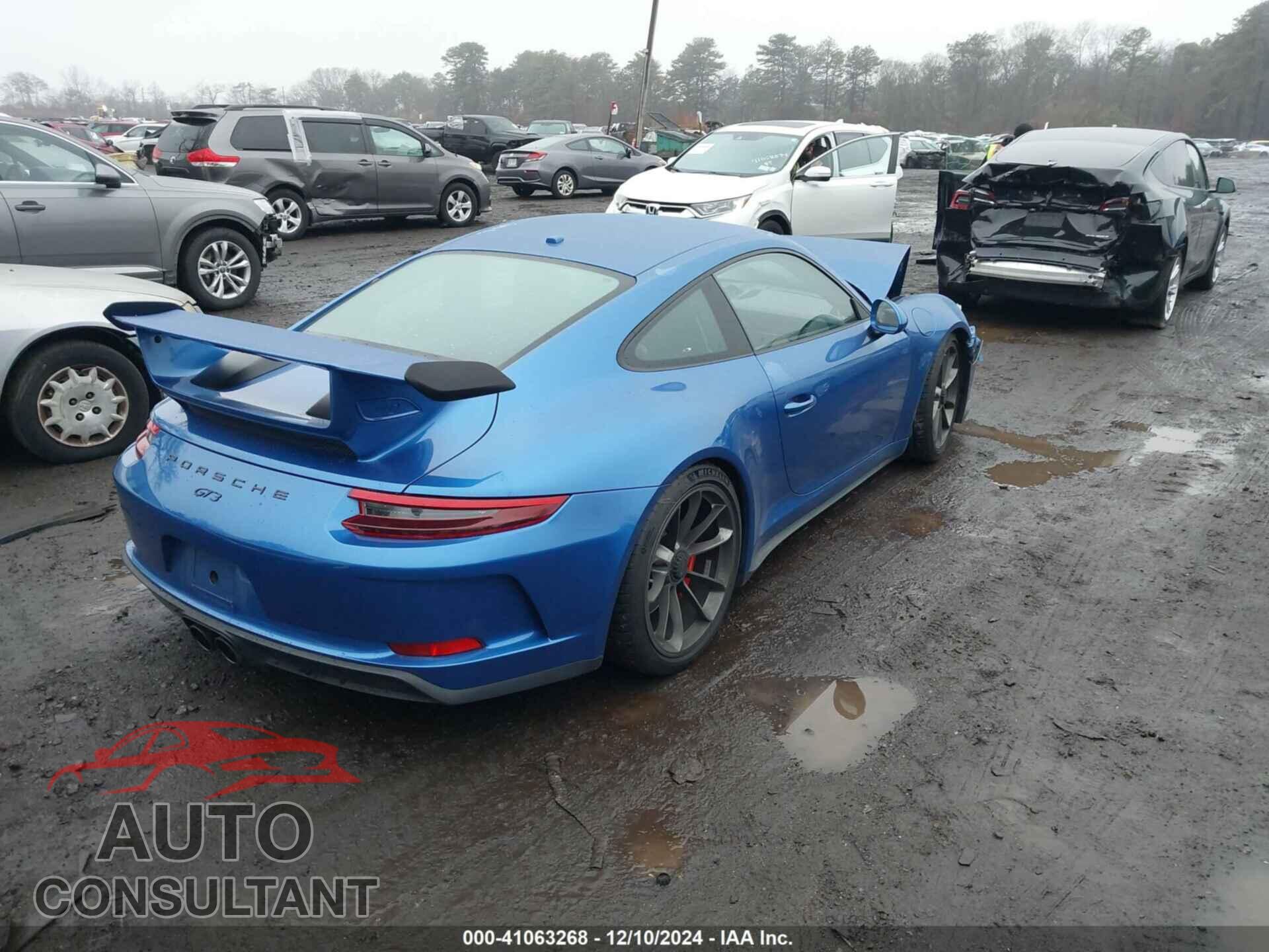 PORSCHE 911 2018 - WP0AC2A90JS175990