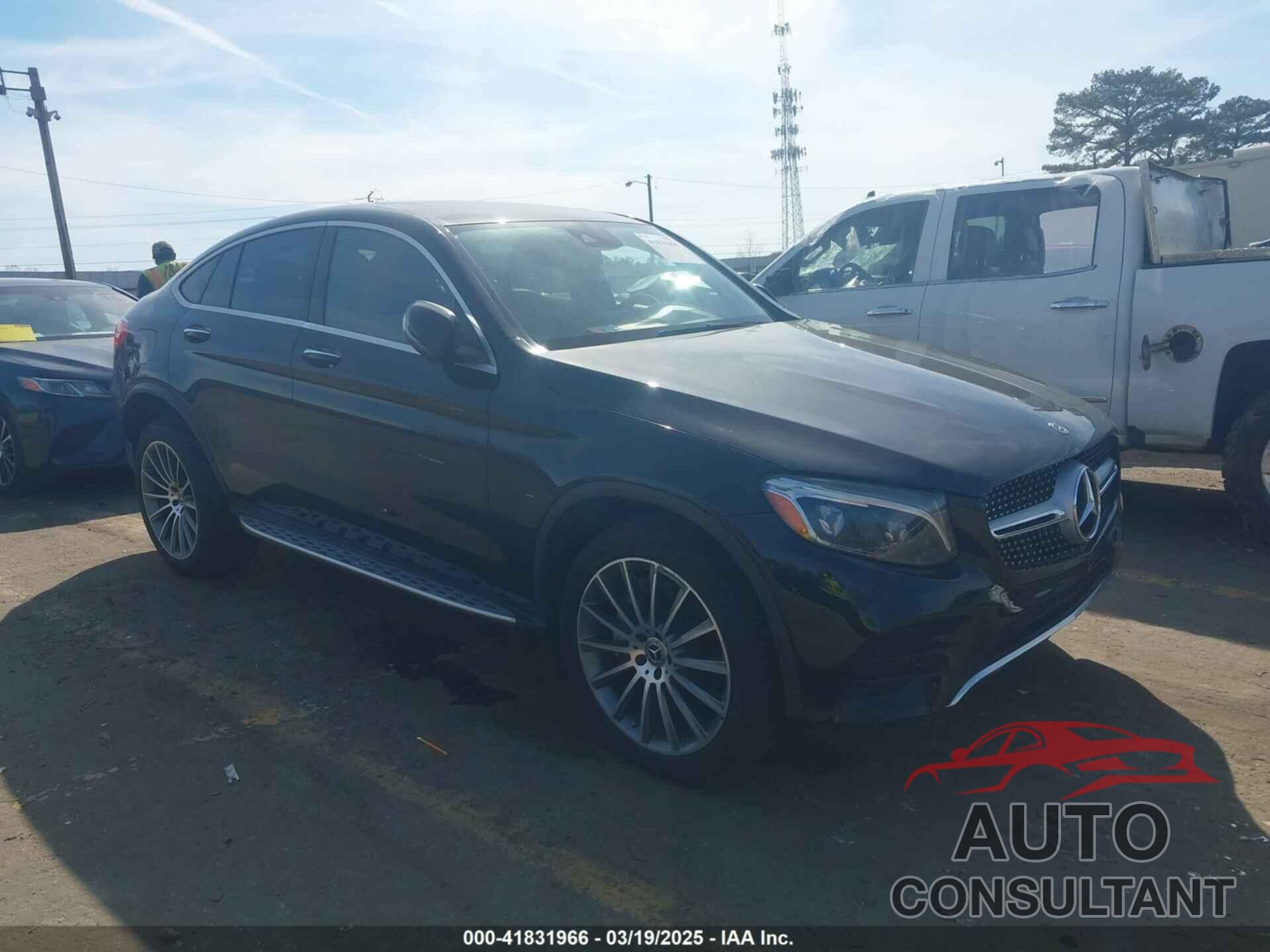 MERCEDES-BENZ GLC 300 COUPE 2018 - WDC0J4KB9JF478722