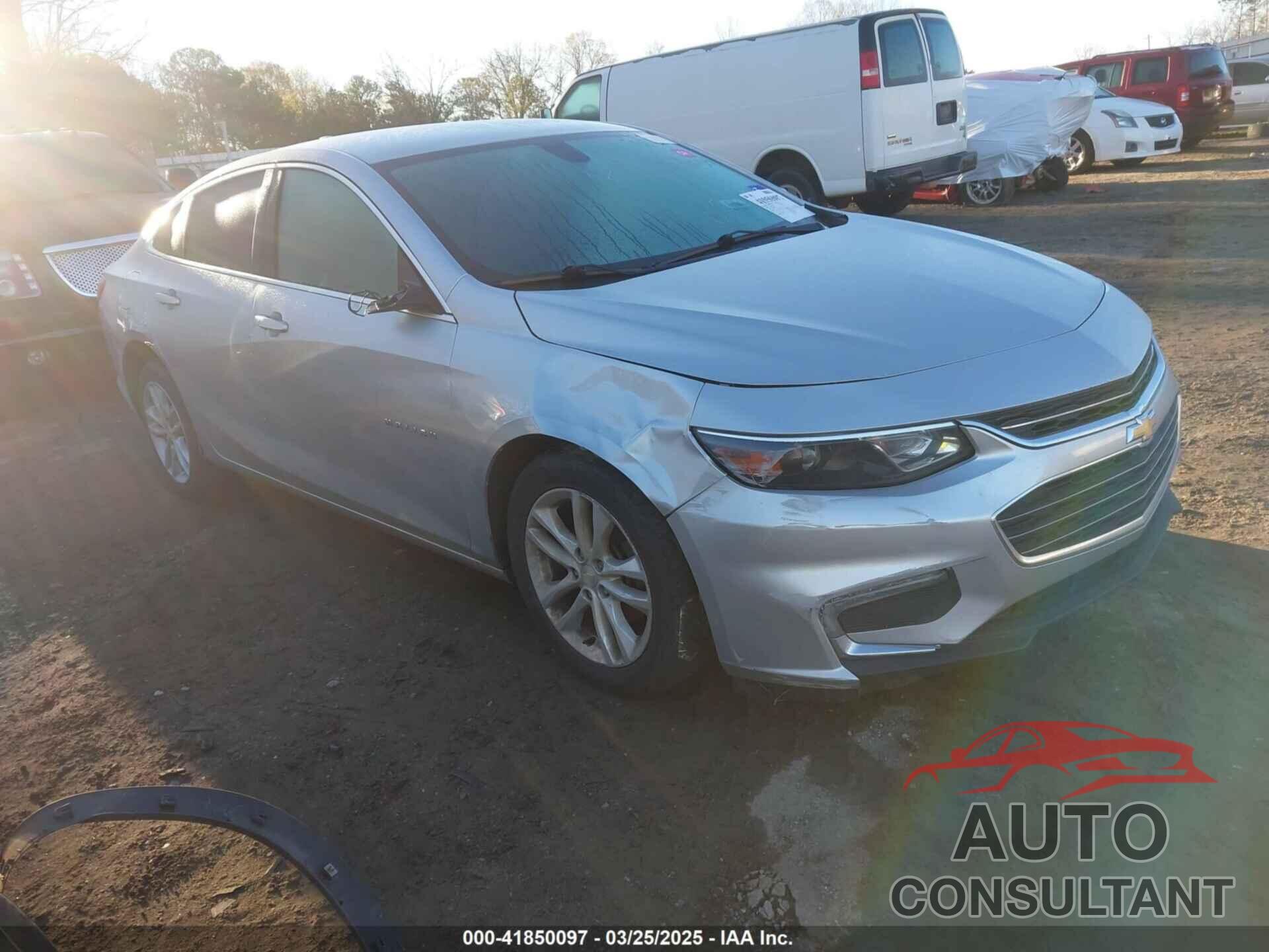 CHEVROLET MALIBU 2018 - 1G1ZD5ST7JF224972