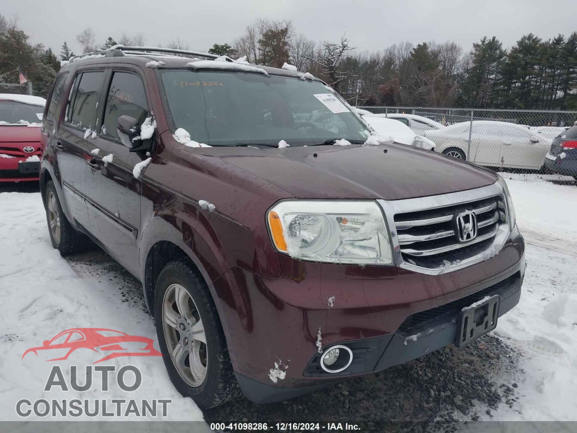 HONDA PILOT 2013 - 5FNYF3H55DB005365