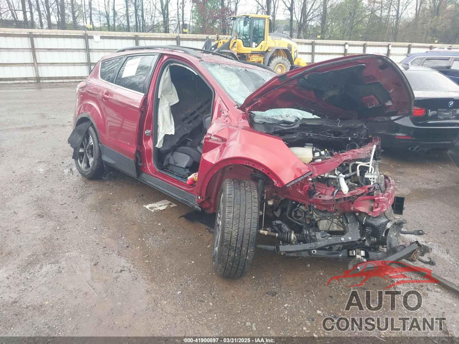 FORD ESCAPE 2017 - 1FMCU0G97HUA31462