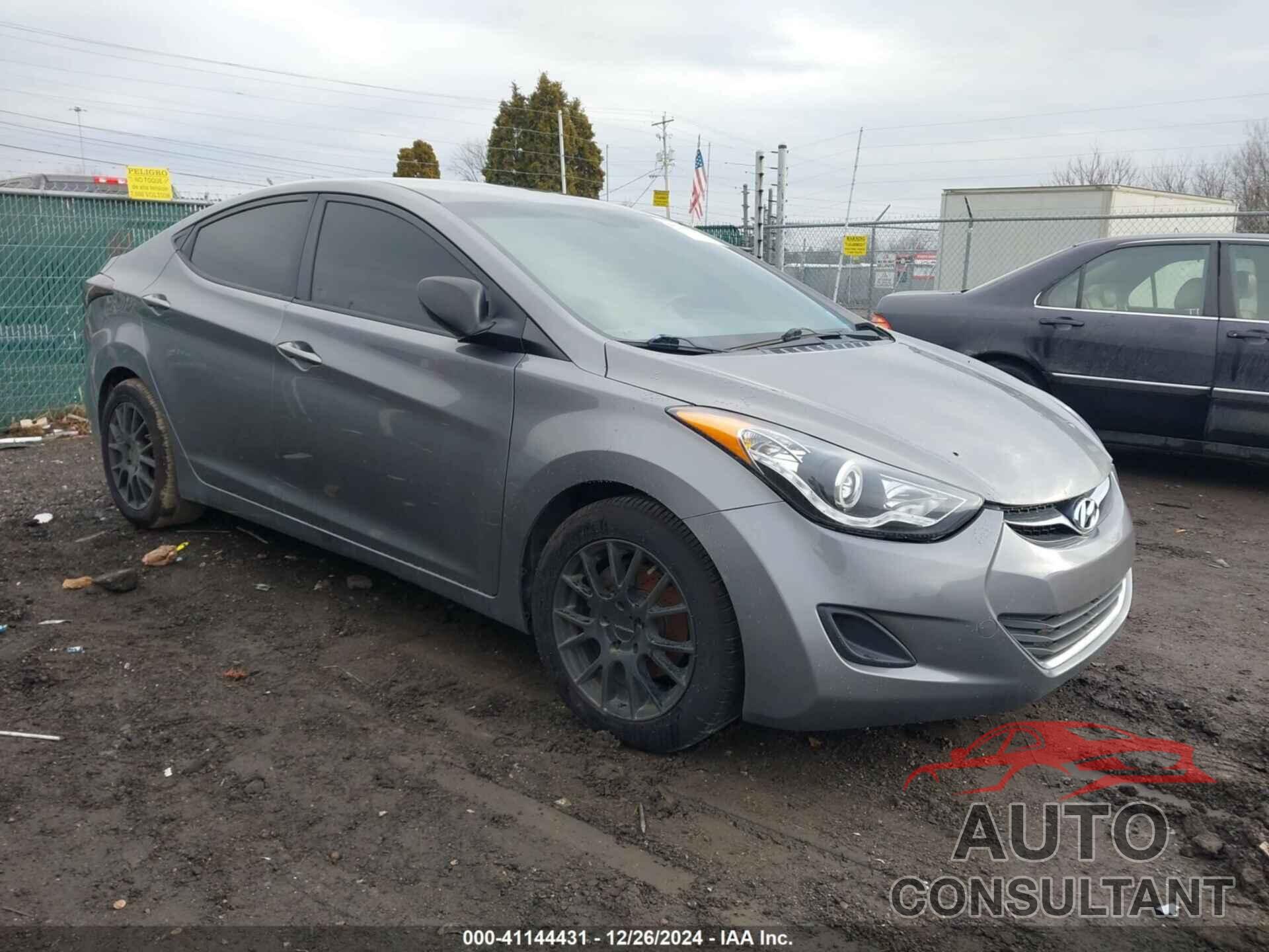 HYUNDAI ELANTRA 2011 - 5NPDH4AEXBH059137