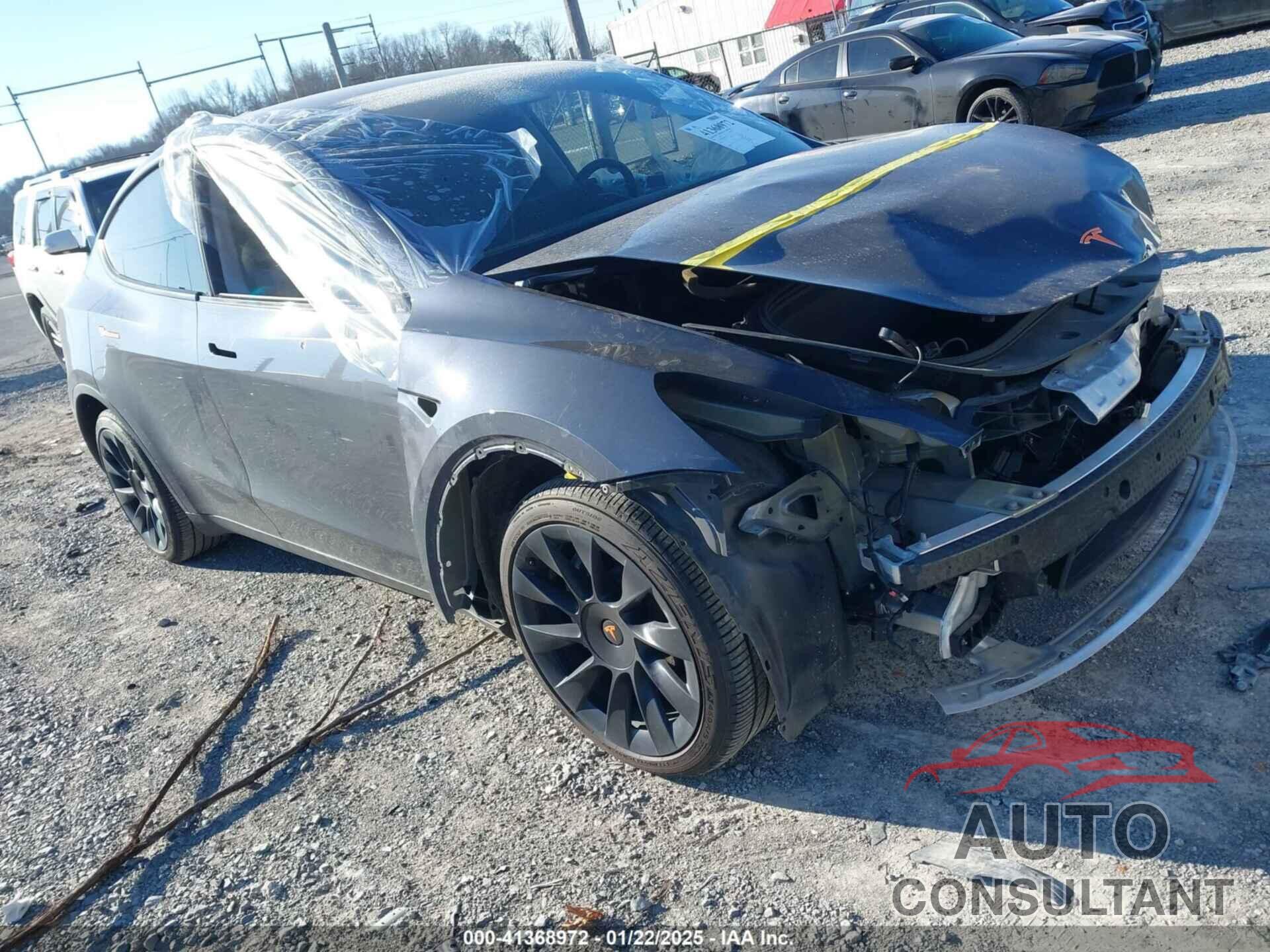 TESLA MODEL Y 2021 - 5YJYGDEE9MF119909