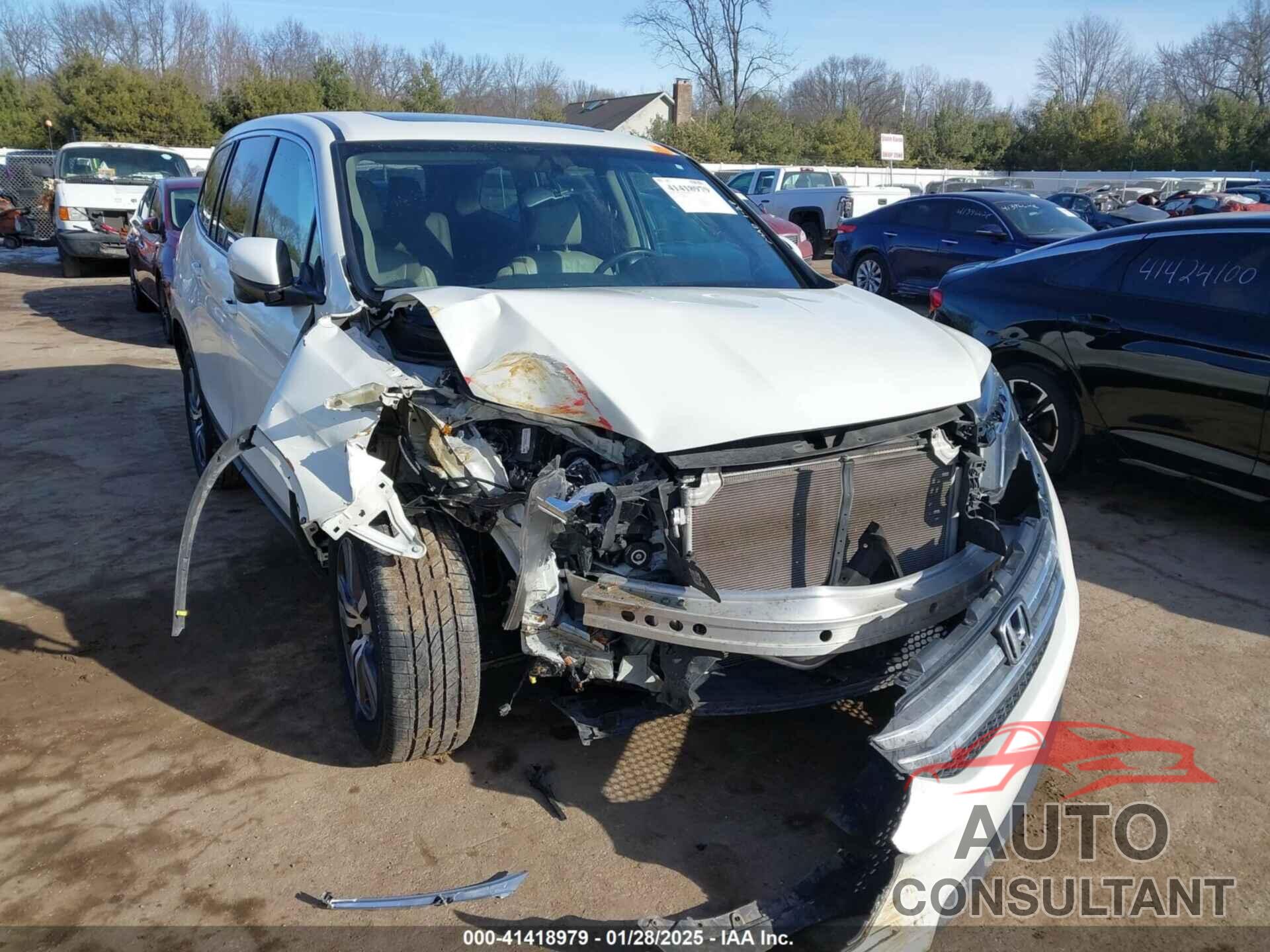 HONDA PILOT 2018 - 5FNYF6H53JB000890