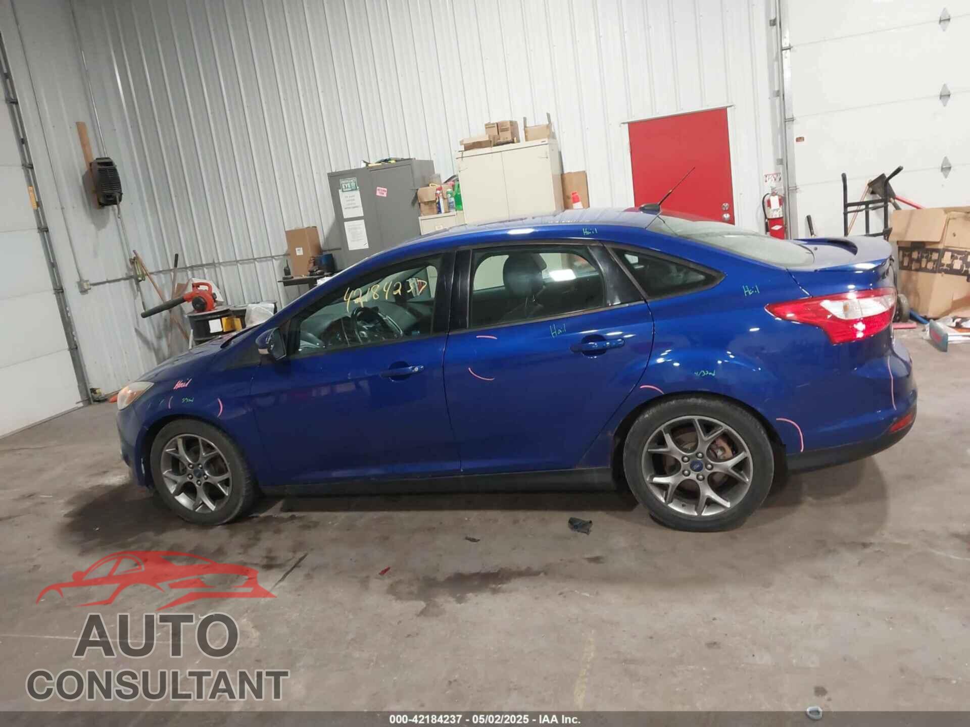 FORD FOCUS 2014 - 1FADP3F23EL176124