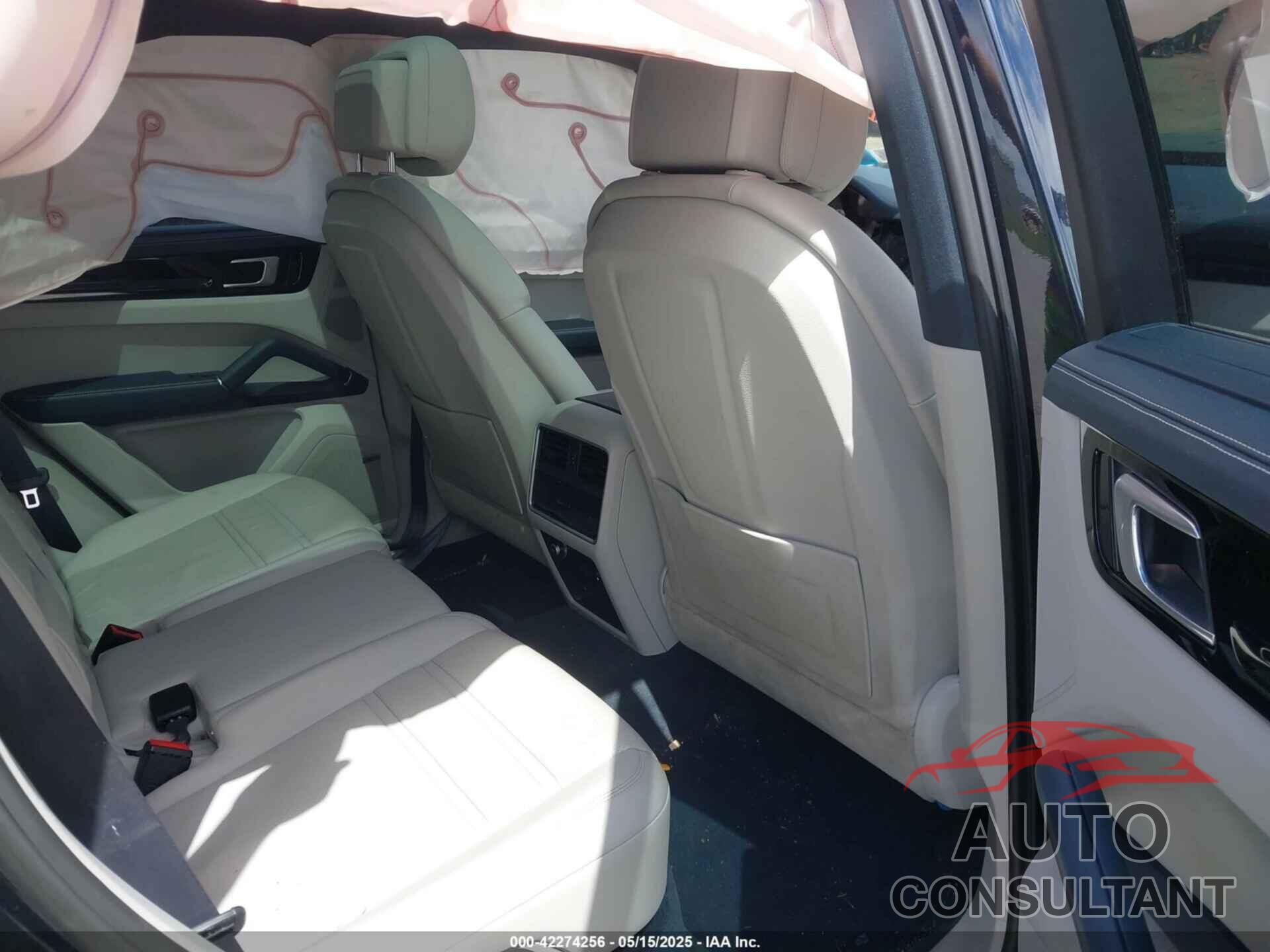 PORSCHE CAYENNE 2020 - WP1AA2AYXLDA02335