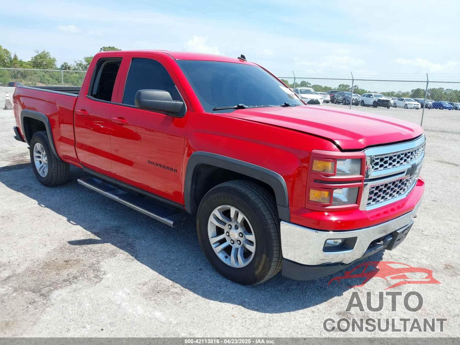 CHEVROLET SILVERADO 1500 2014 - 1GCVKREC3EZ107618