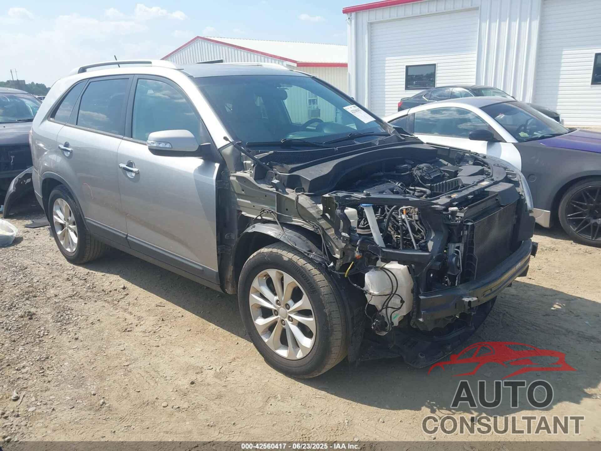 KIA SORENTO 2014 - 5XYKU4A78EG469371