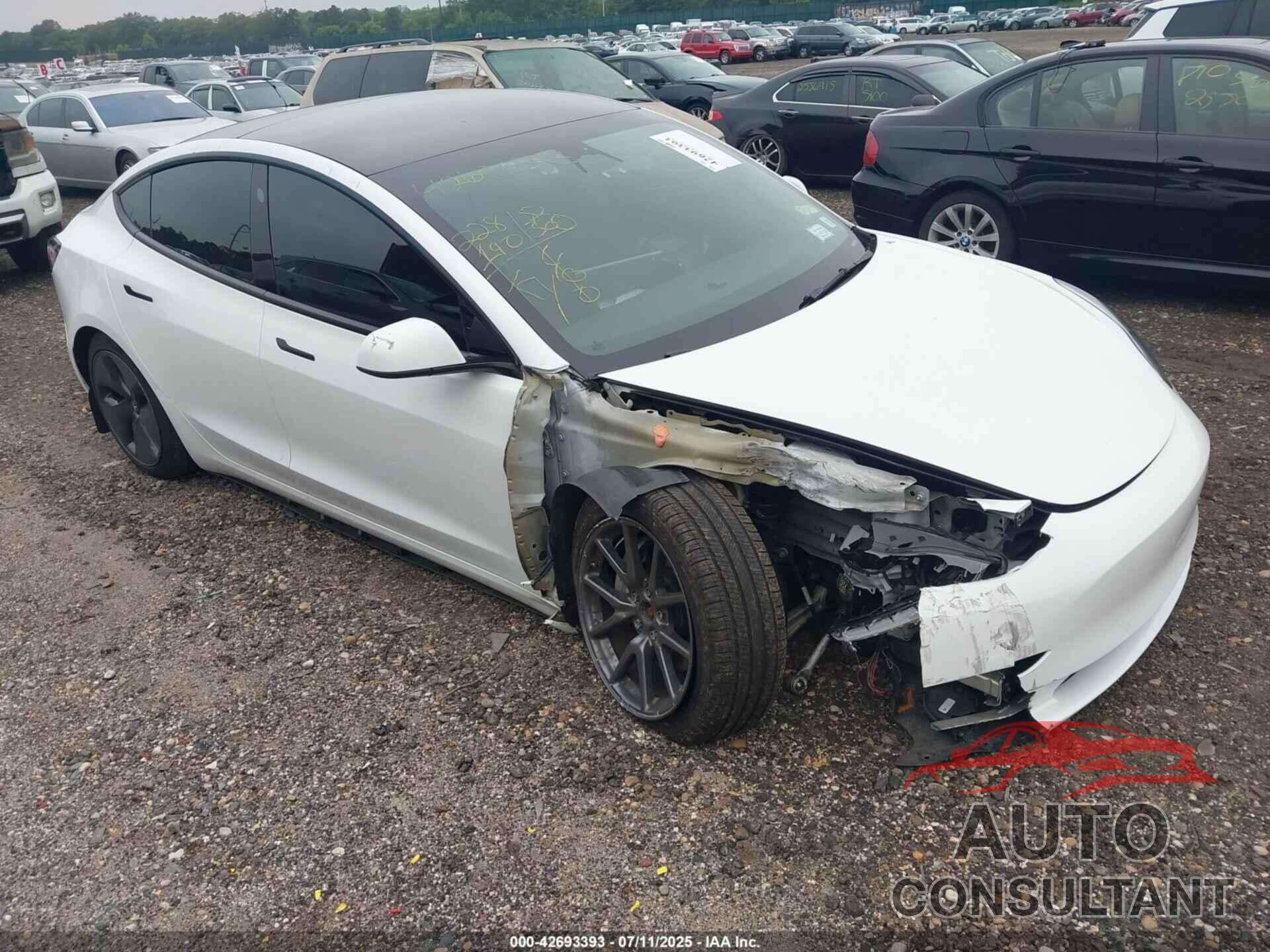 TESLA MODEL 3 2022 - 5YJ3E1EB9NF112738