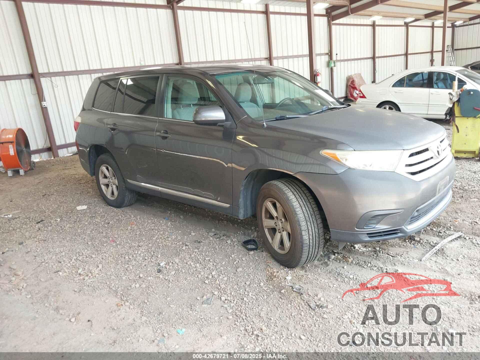 TOYOTA HIGHLANDER 2012 - 5TDBK3EH1CS113931