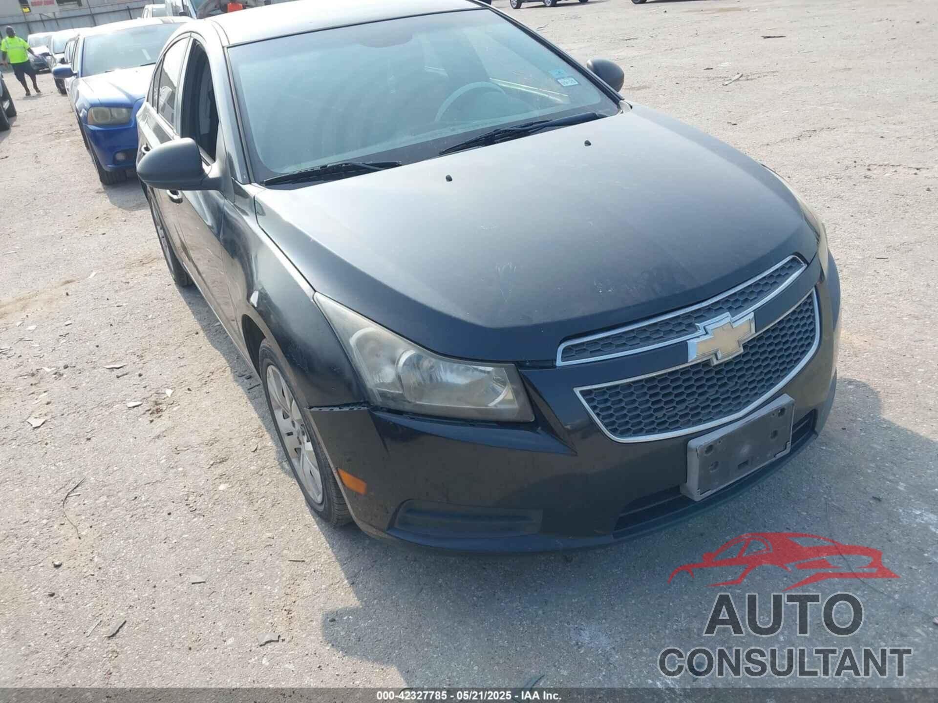 CHEVROLET CRUZE 2012 - 1G1PC5SH3C7134673
