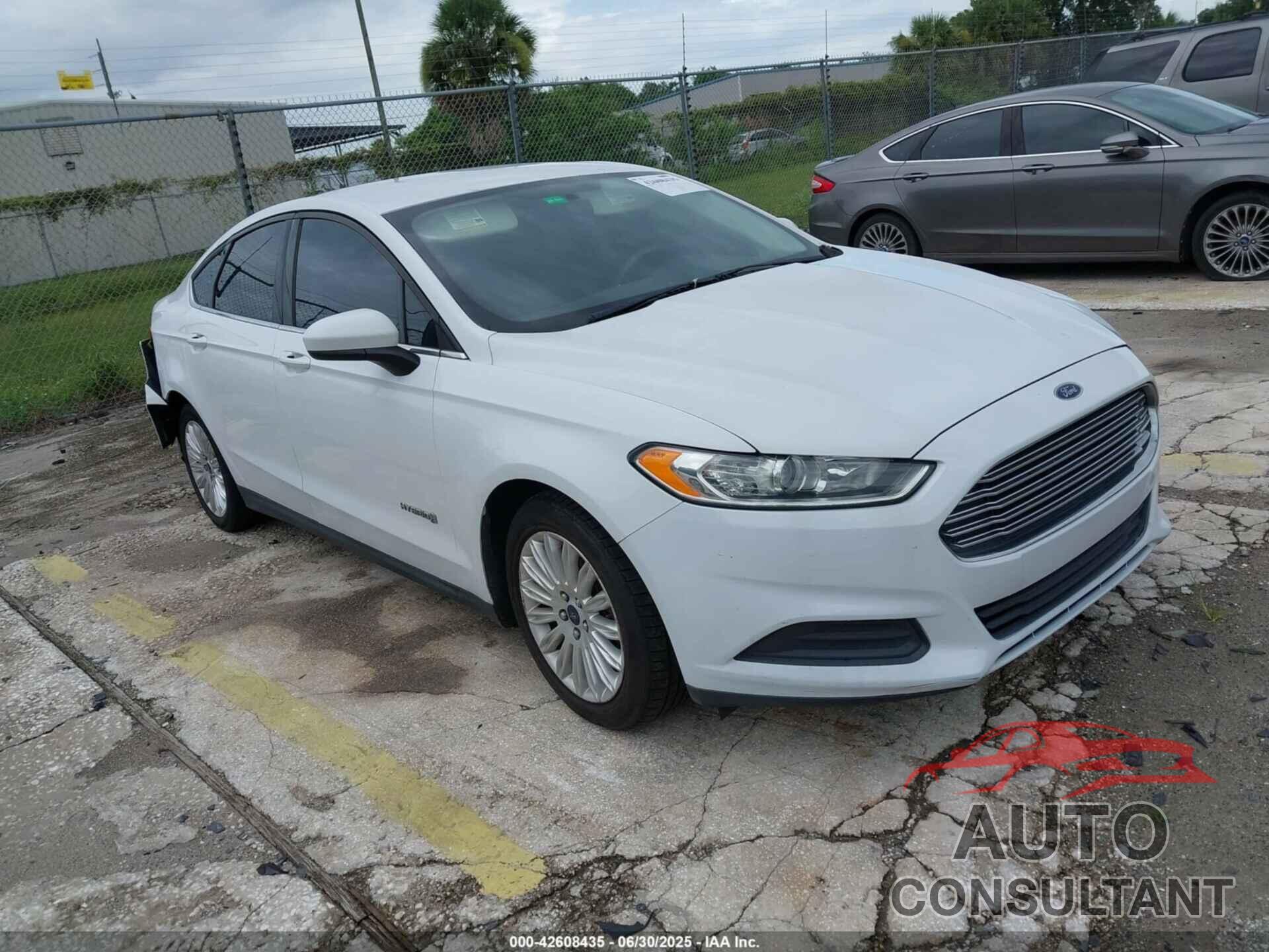 FORD FUSION HYBRID 2016 - 3FA6P0UU8GR292712