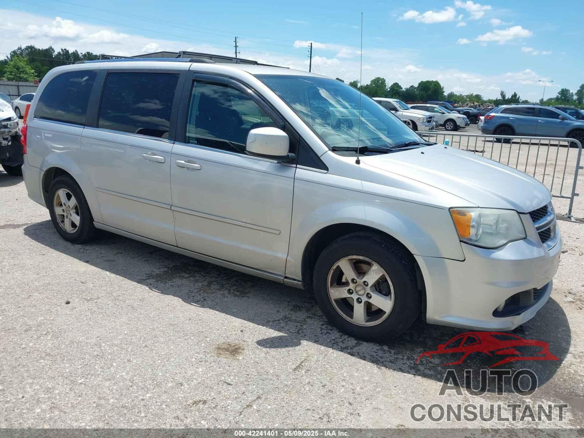 DODGE GRAND CARAVAN 2011 - 2D4RN5DG9BR660305