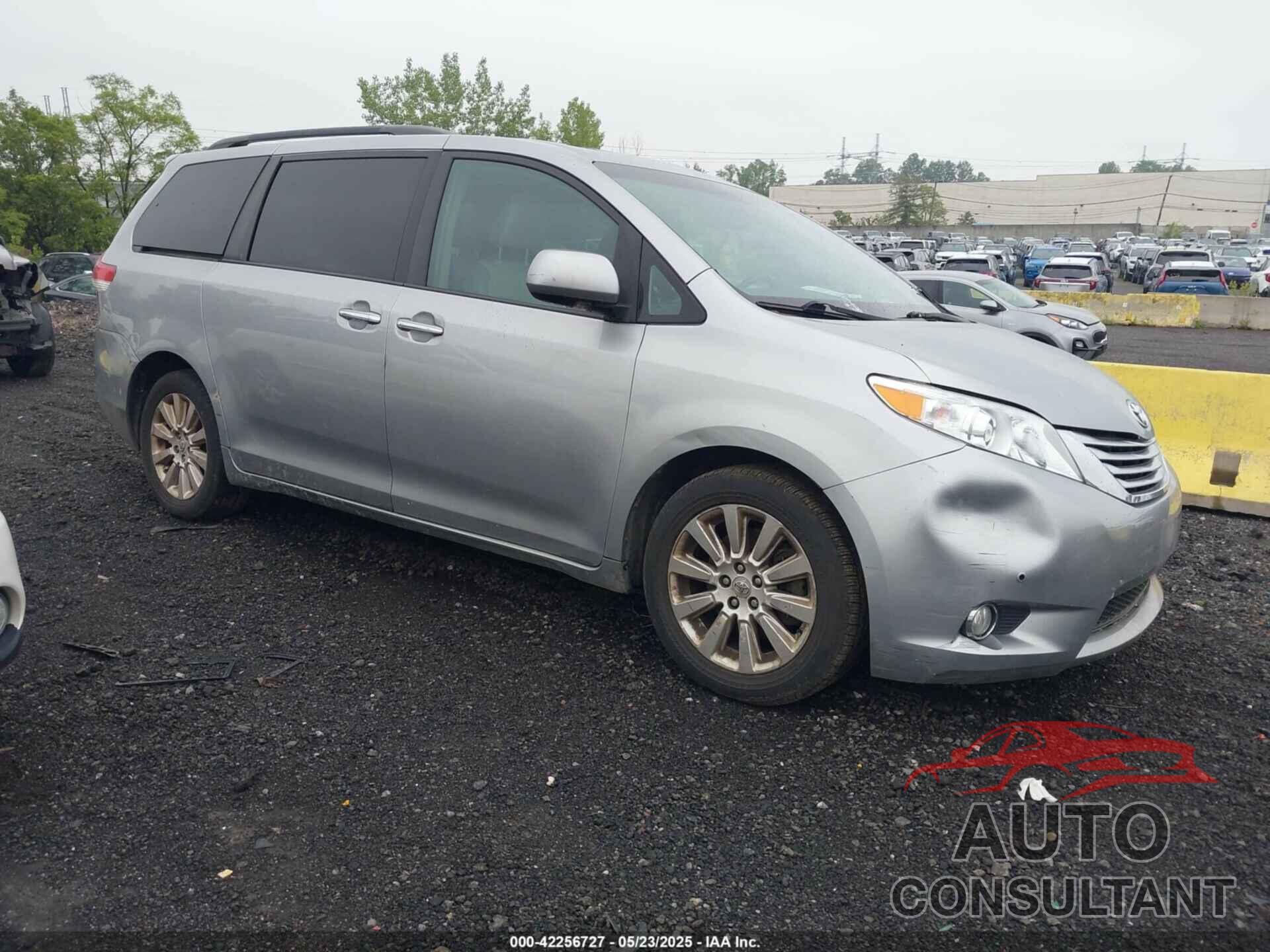 TOYOTA SIENNA 2011 - 5TDDK3DC9BS001956