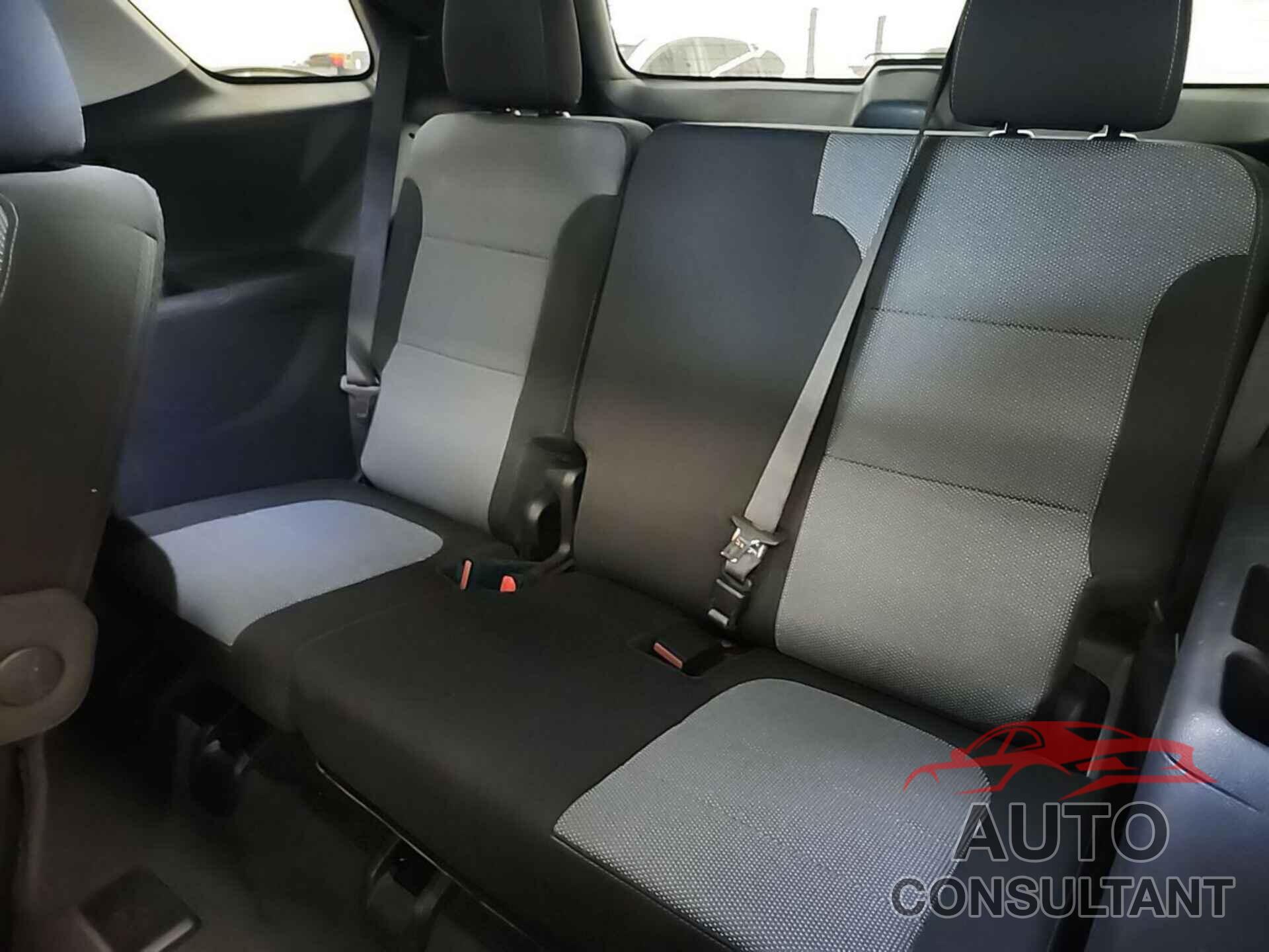 CHEVROLET TRAVERSE 2021 - 1GNERGKW0MJ185390