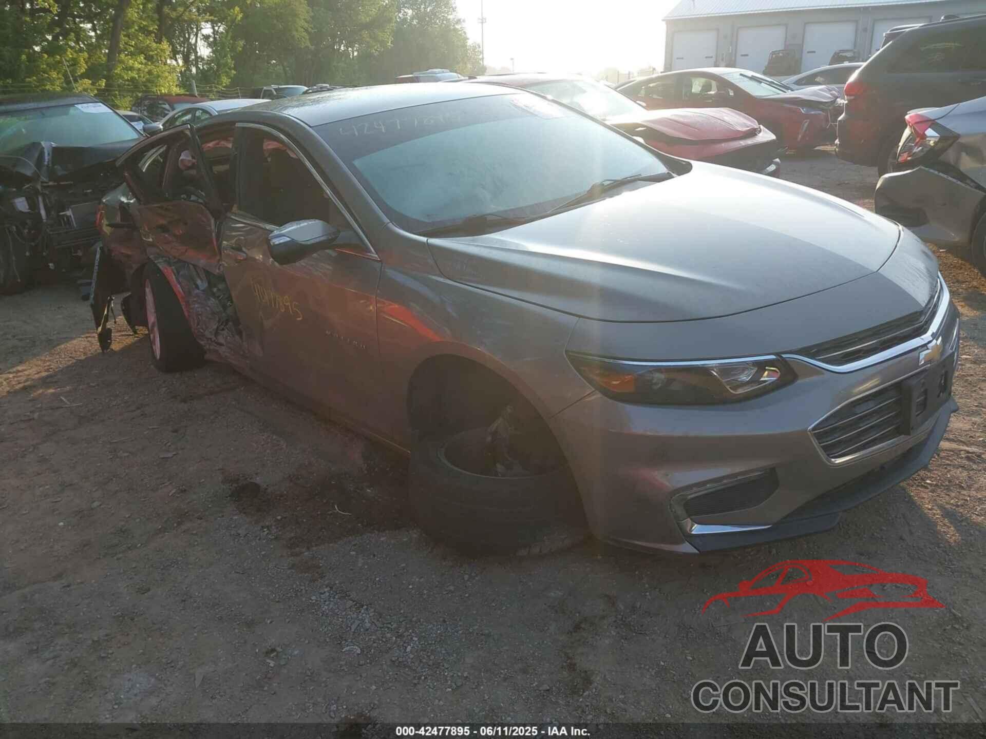 CHEVROLET MALIBU 2017 - 1G1ZE5STXHF133573