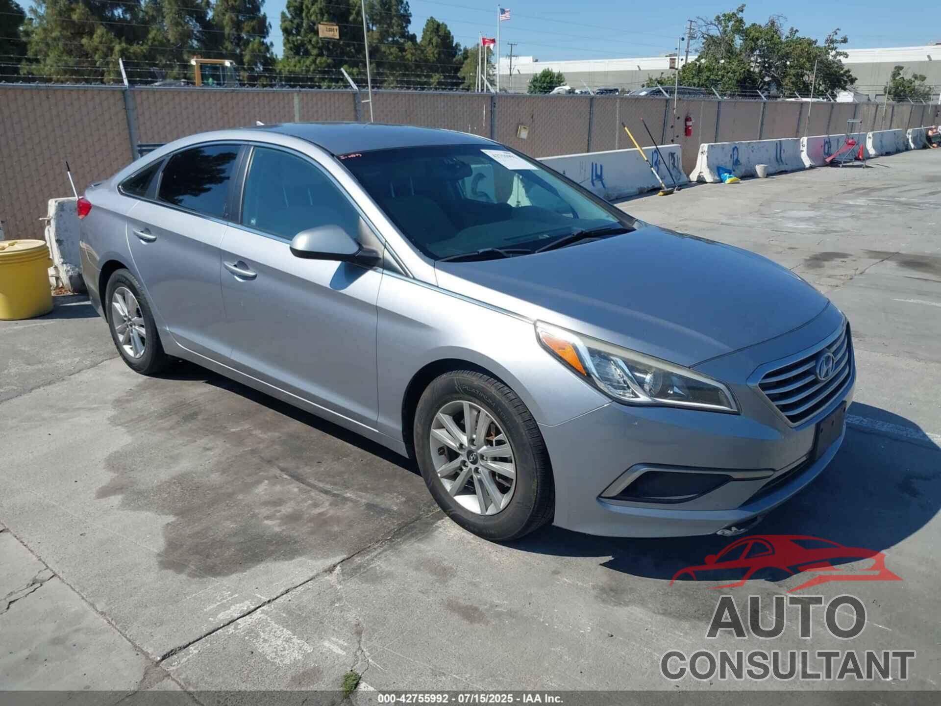 HYUNDAI SONATA 2016 - 5NPE24AF4GH342011
