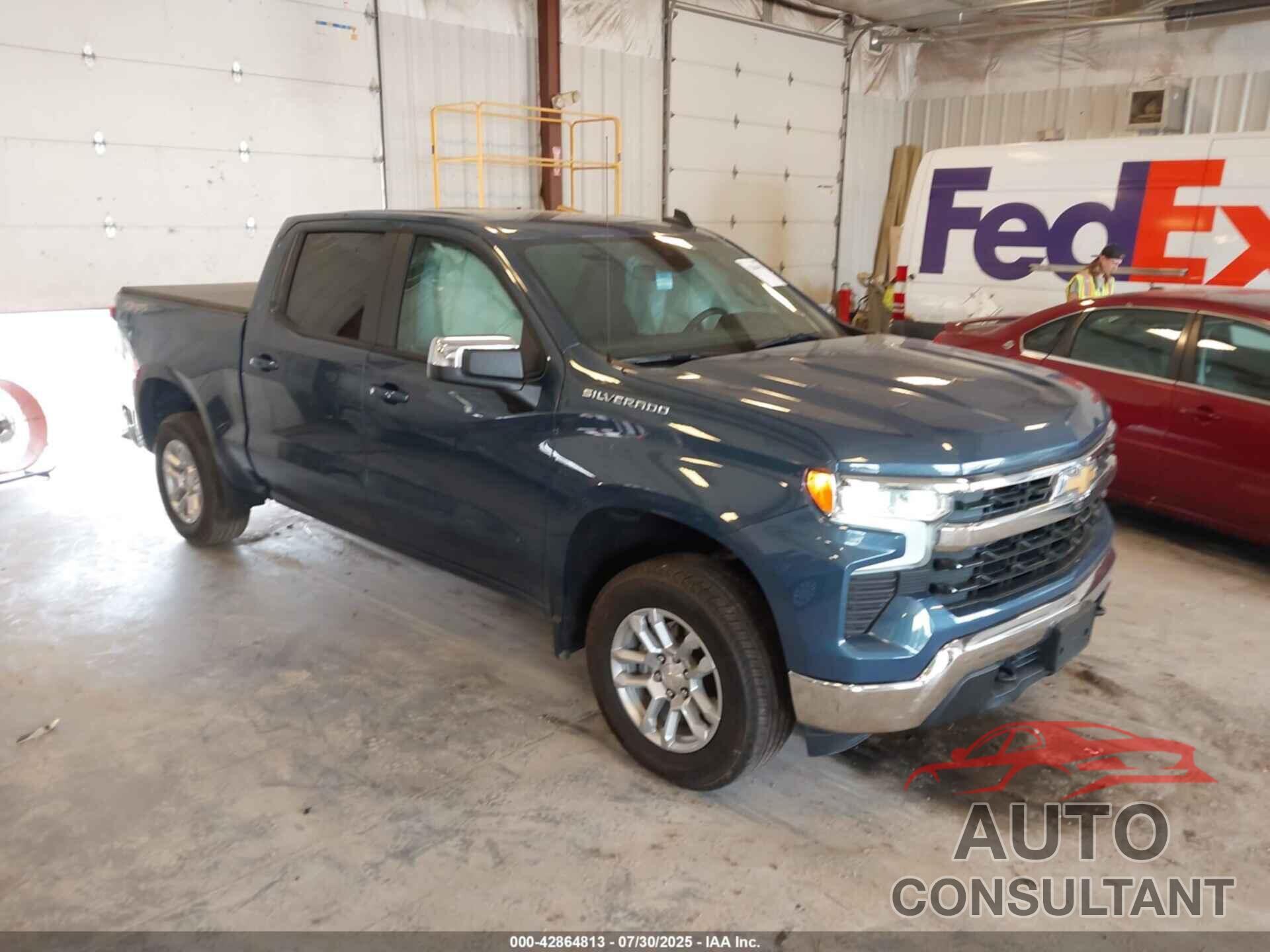 CHEVROLET SILVERADO 1500 2024 - 1GCPDKEK5RZ213284