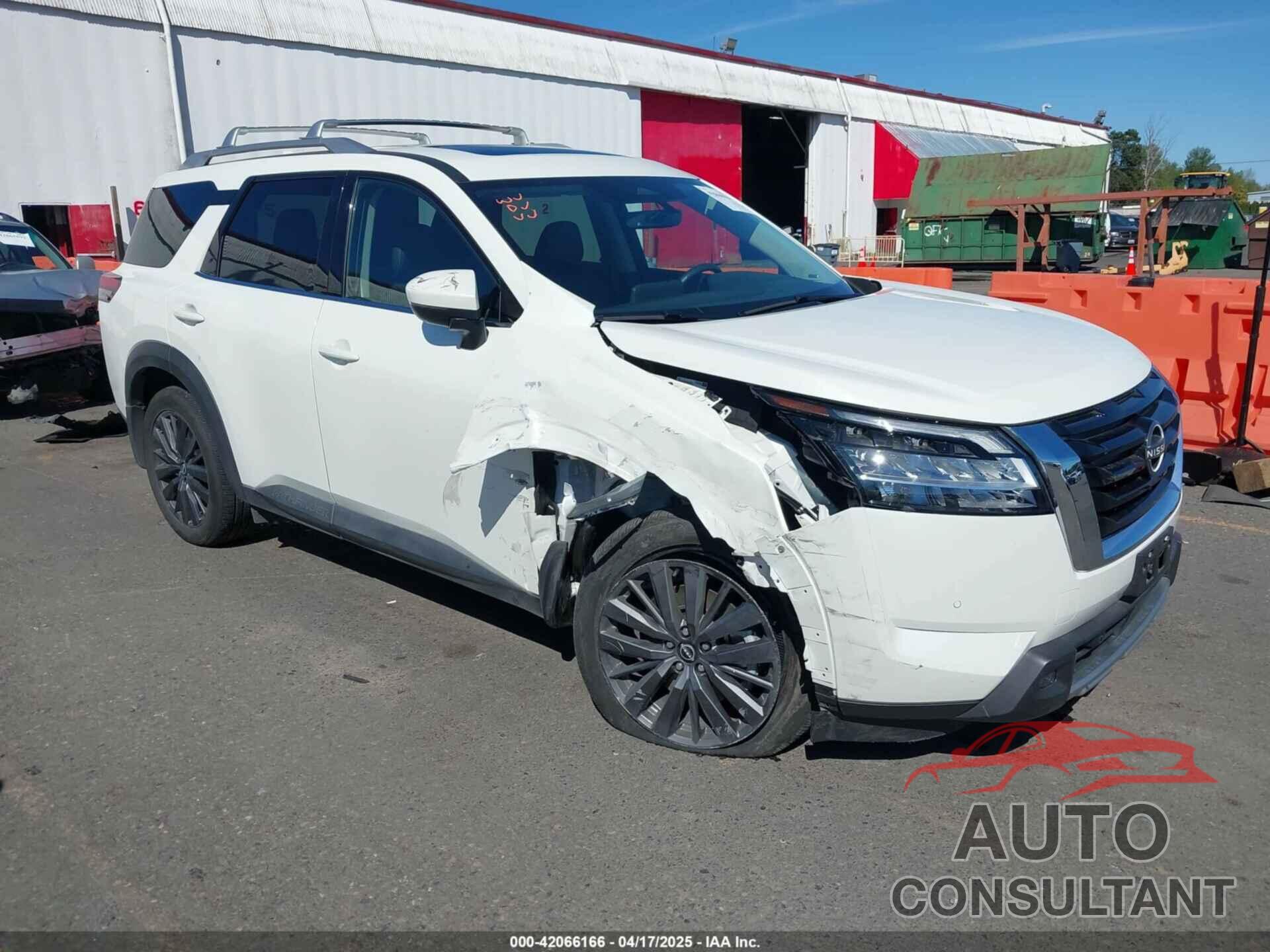 NISSAN PATHFINDER 2023 - 5N1DR3CD6PC215328