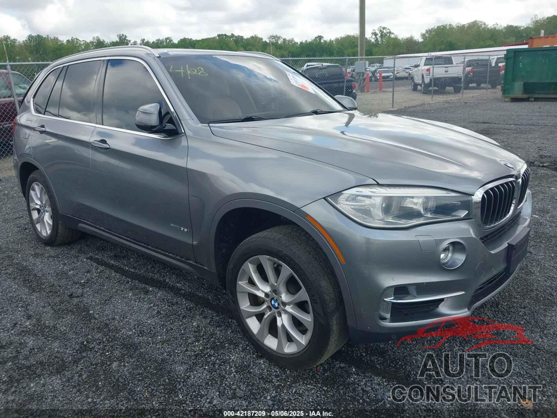 BMW X5 2014 - 5UXKR0C56E0H15976
