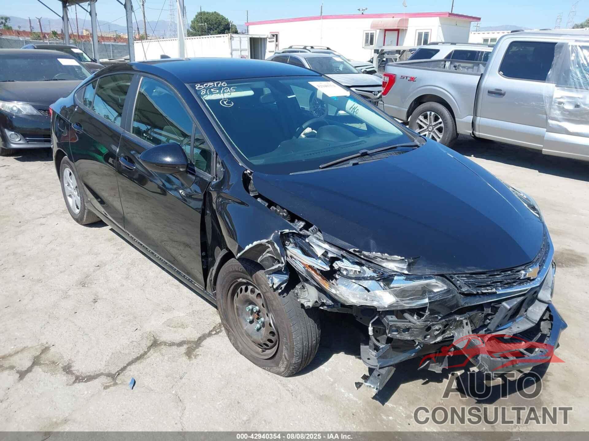 CHEVROLET CRUZE 2018 - 1G1BC5SMXJ7239425