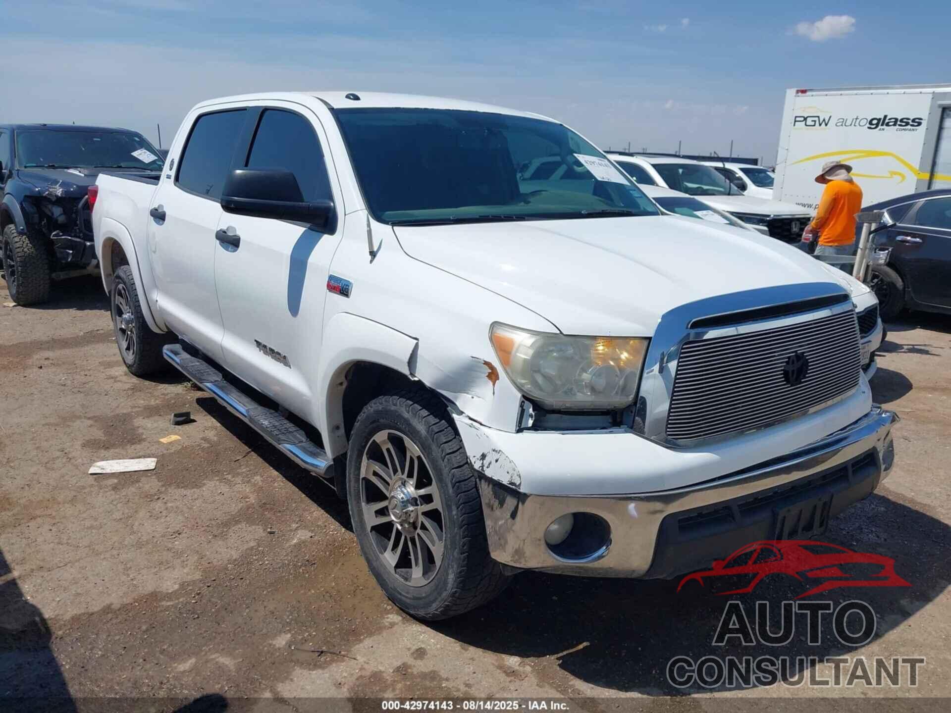 TOYOTA TUNDRA 2013 - 5TFEY5F10DX146116