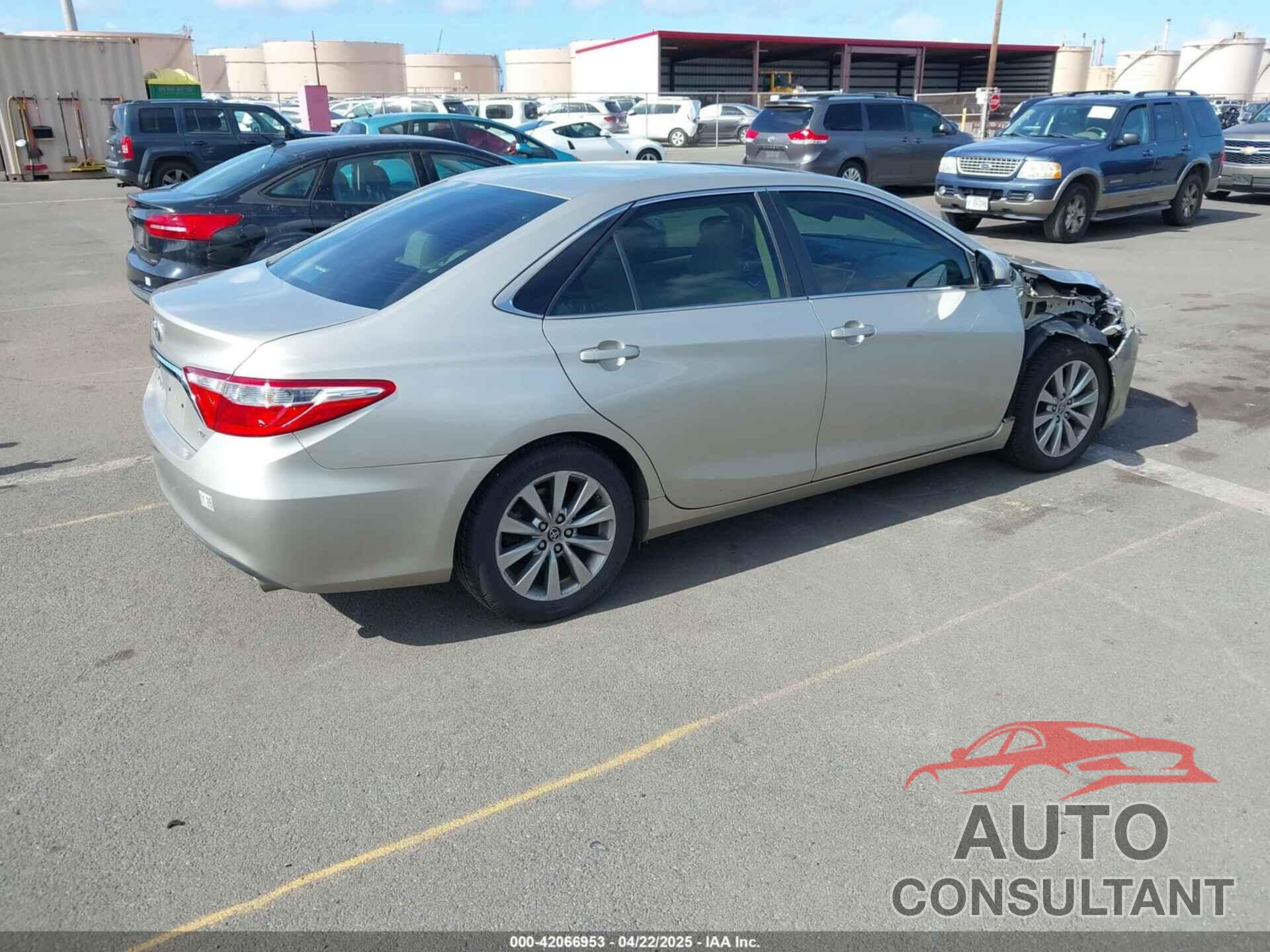 TOYOTA CAMRY 2016 - 4T1BK1FK5GU572469