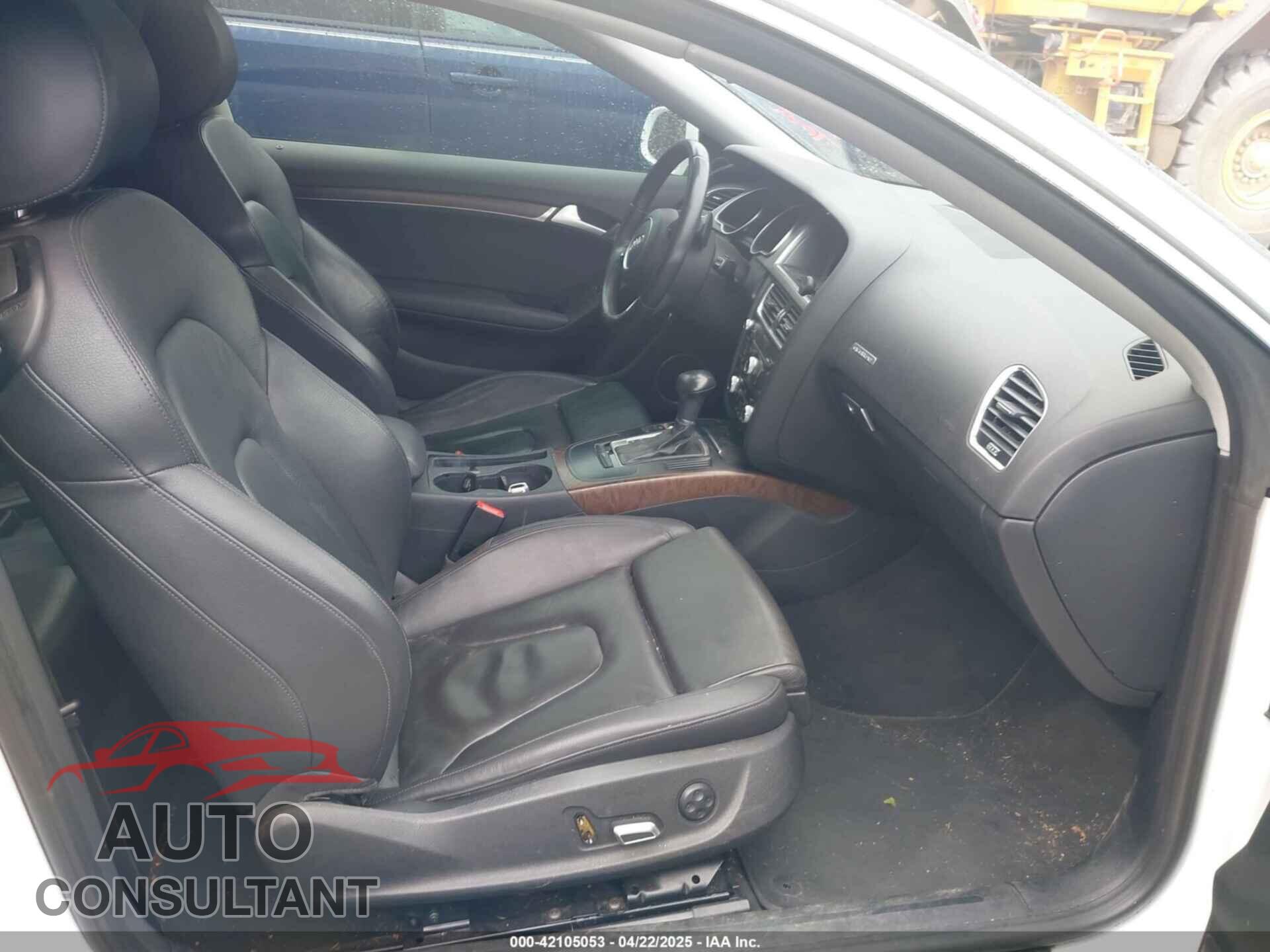 AUDI A5 2013 - WAULFAFR9DA042929