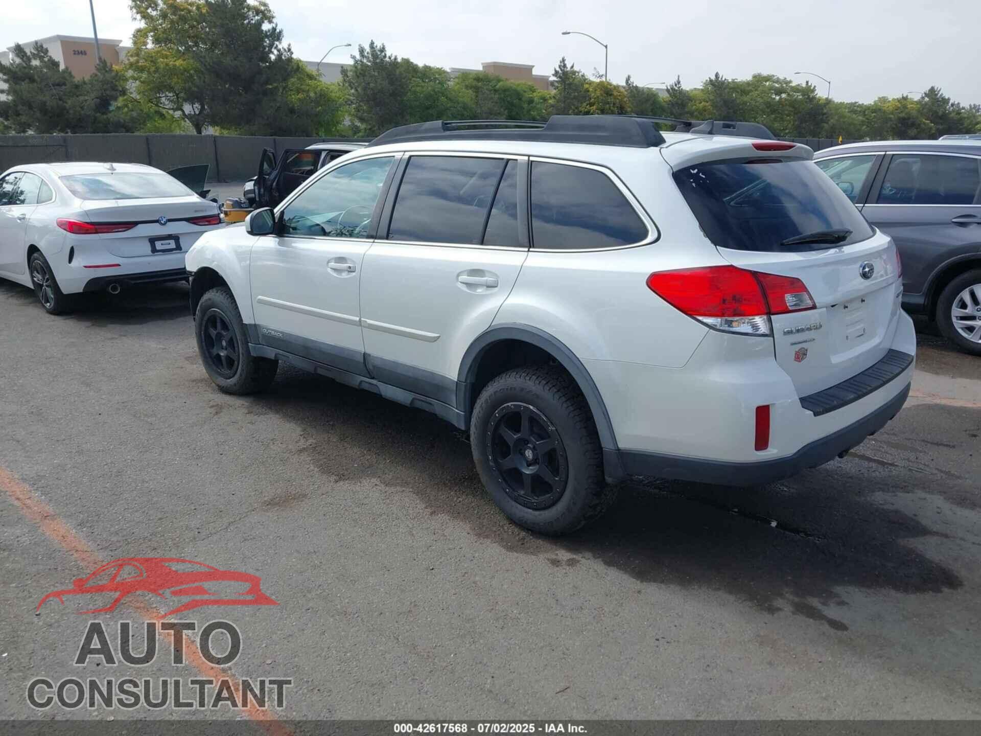 SUBARU OUTBACK 2014 - 4S4BRBLC2E3229975