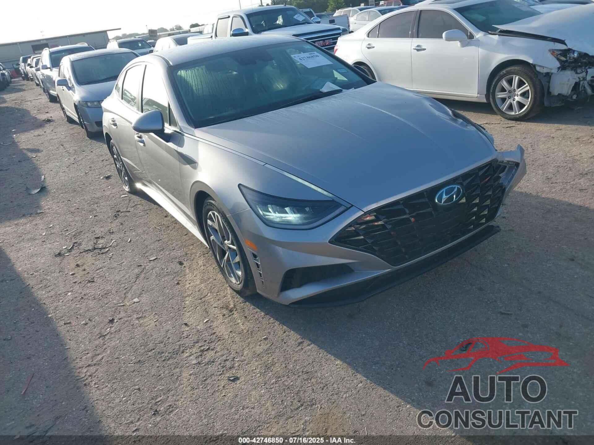 HYUNDAI SONATA 2021 - KMHL64JA1MA145571