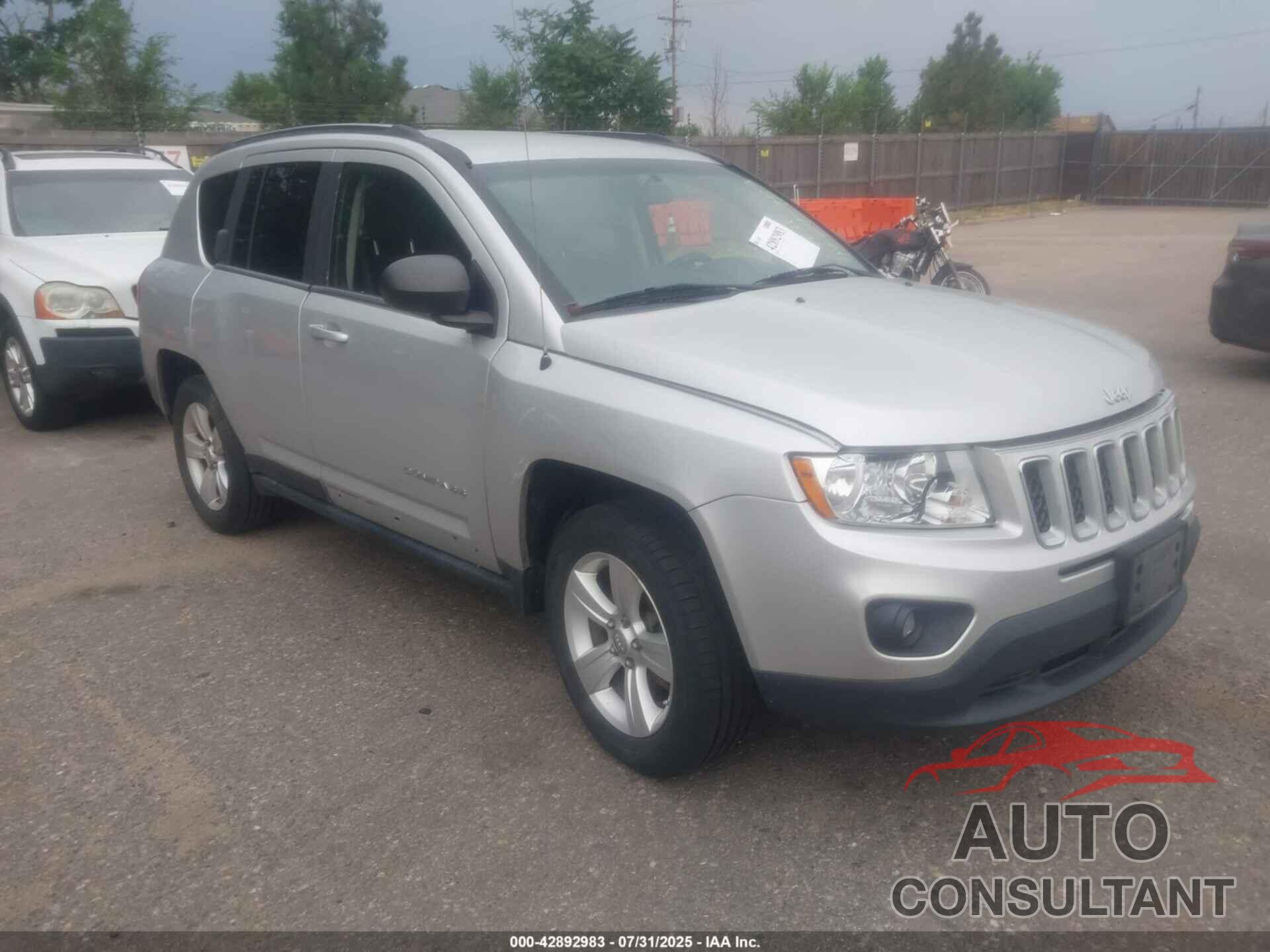JEEP COMPASS 2011 - 1J4NF1FB4BD183234