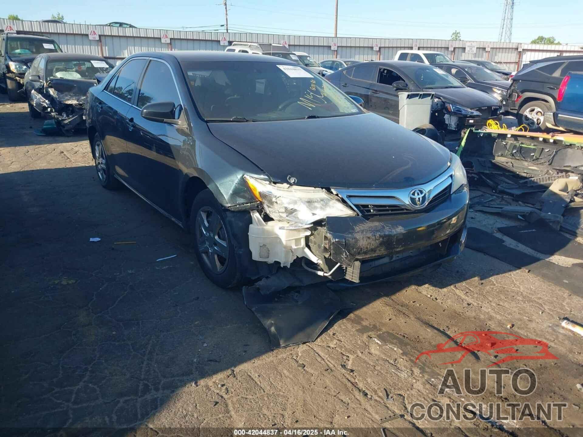 TOYOTA CAMRY 2014 - 4T4BF1FK7ER393972