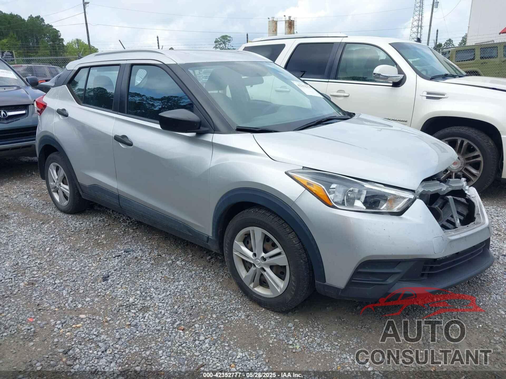 NISSAN KICKS 2018 - 3N1CP5CU1JL515911