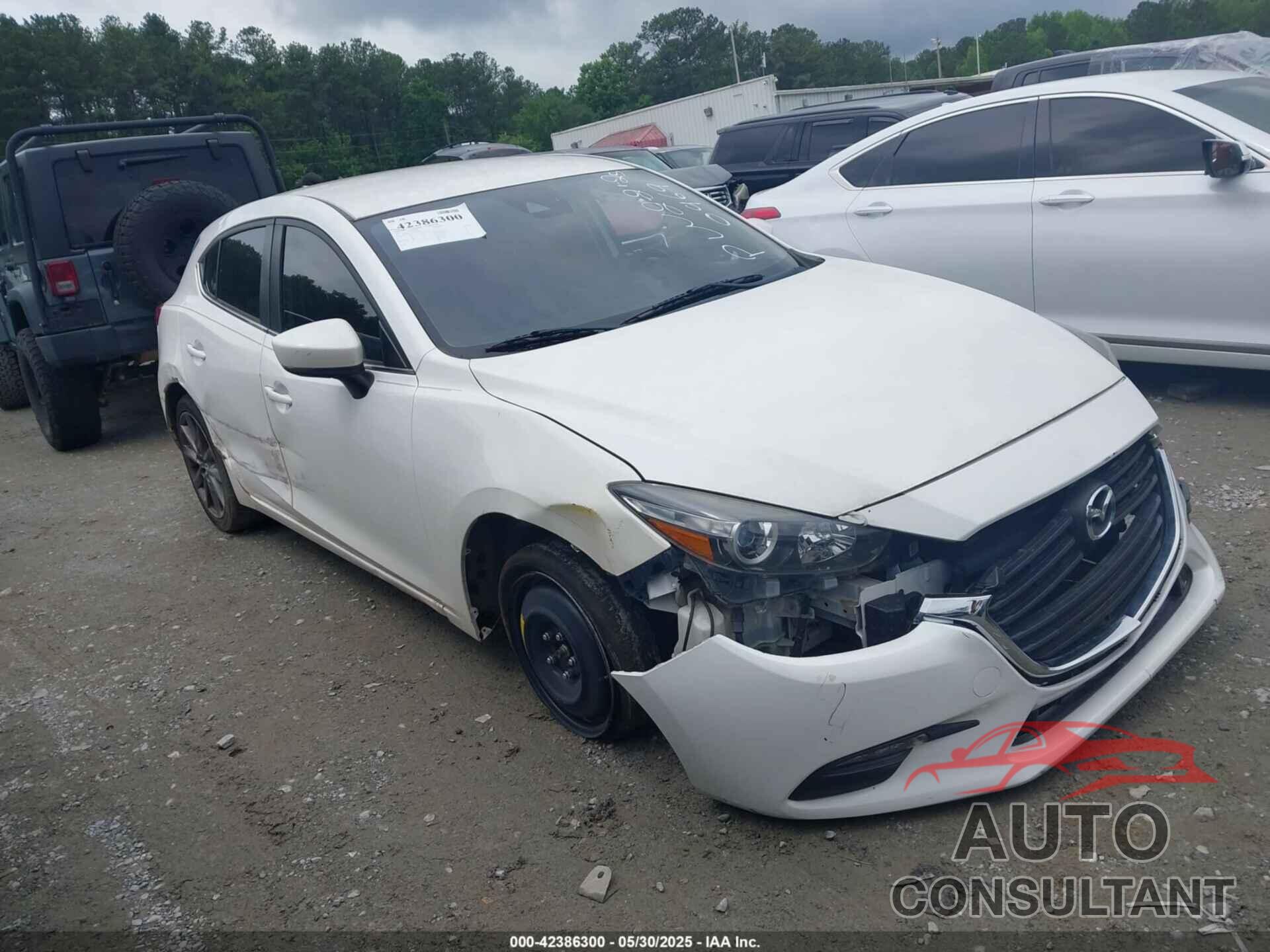 MAZDA MAZDA3 2018 - 3MZBN1L35JM200969