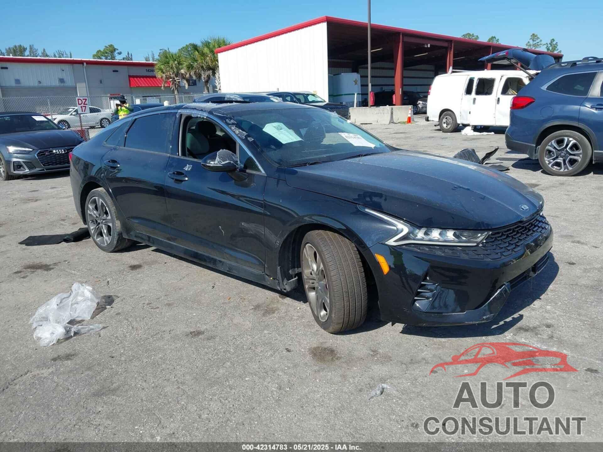 KIA K5 2021 - 5XXG34J26MG032503