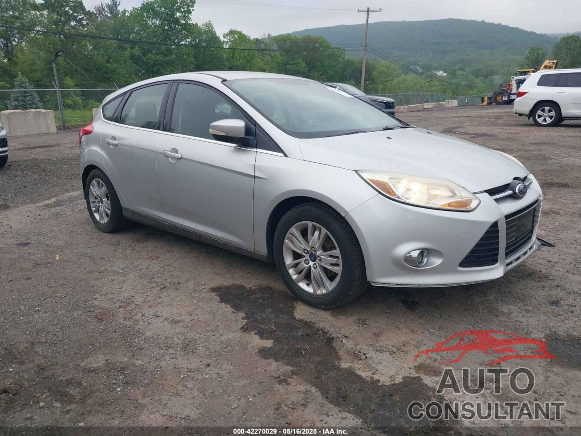 FORD FOCUS 2012 - 1FAHP3M27CL405213